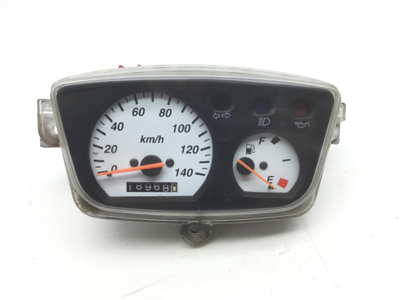 Mbk booster 100 strumentazione contachilometri con difetti calore e rotture 1999 2001 lprsb022