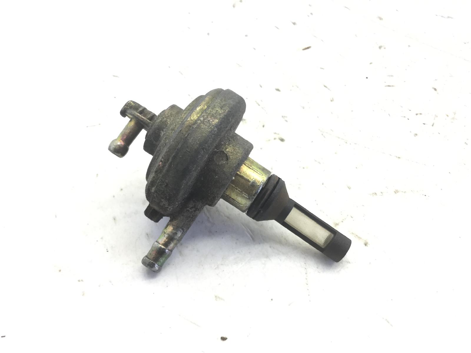Piaggio free 100 rubinetto serbatoio benzina carburante secondario 2002 2003 m2910