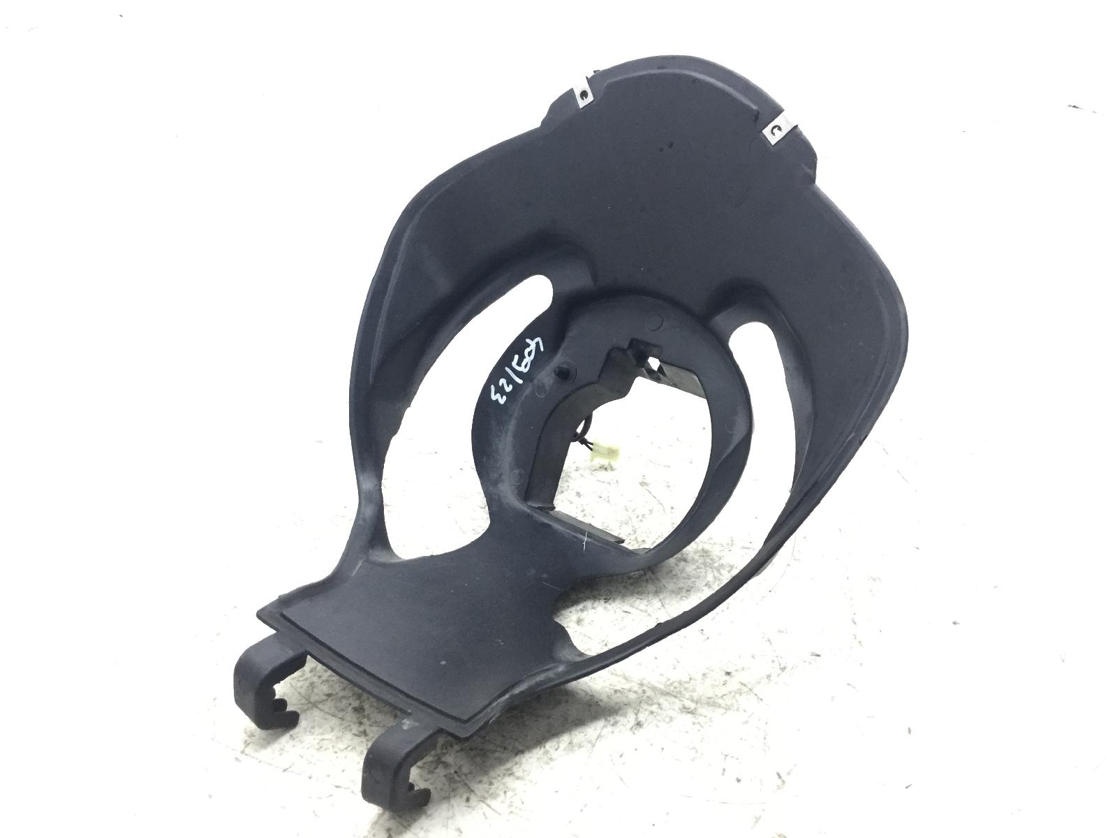 Piaggio skipper 4t 150 parafango anteriore interno forcella 2000 2002 m21000000
