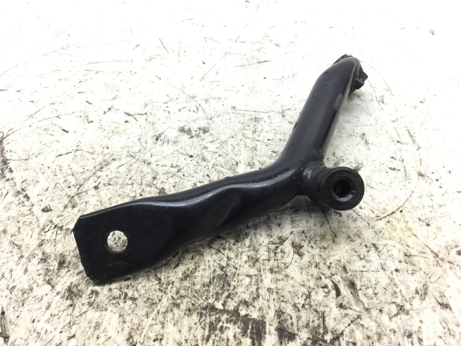 Piaggio skipper 4t 150 staffa supporto pedana poggiede posteriore sinistra 2000 2002 m21000000