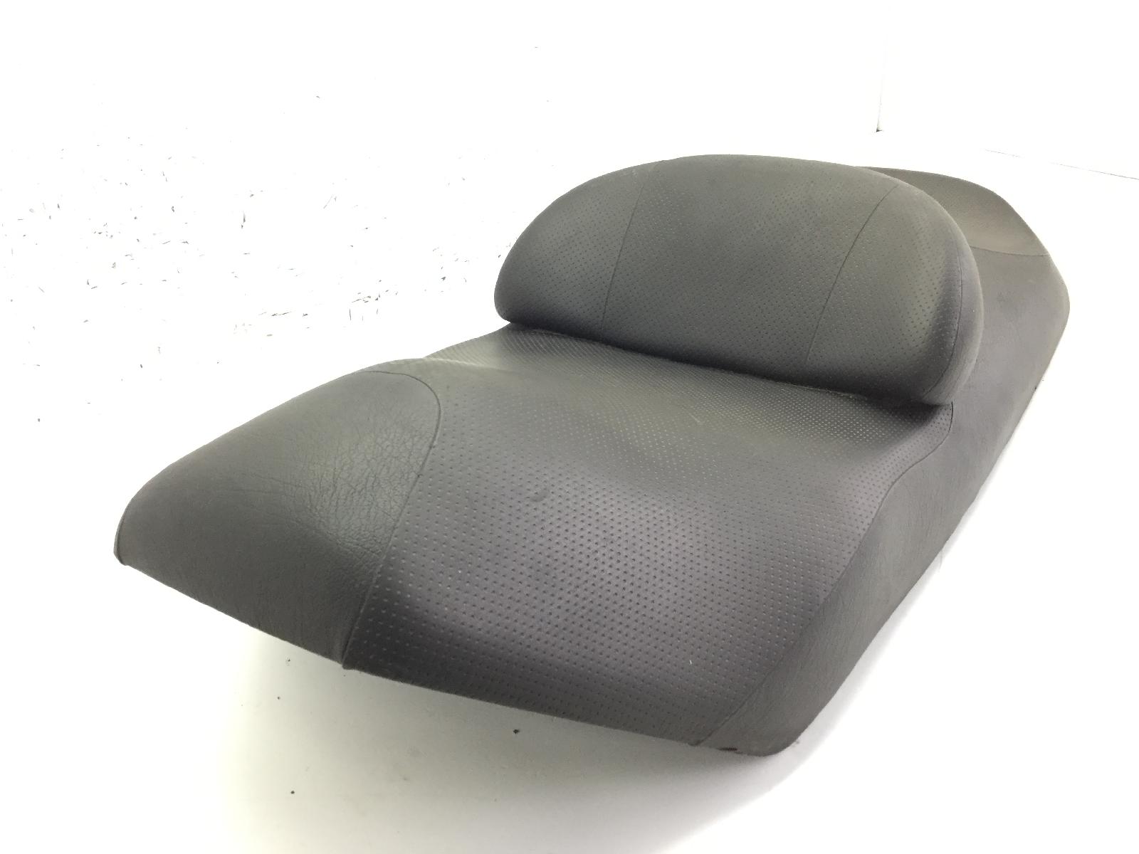 Suzuki burgman an 400 sella saddle con 2 piccoli strappi su bordo fodera 2003 2003 bw111