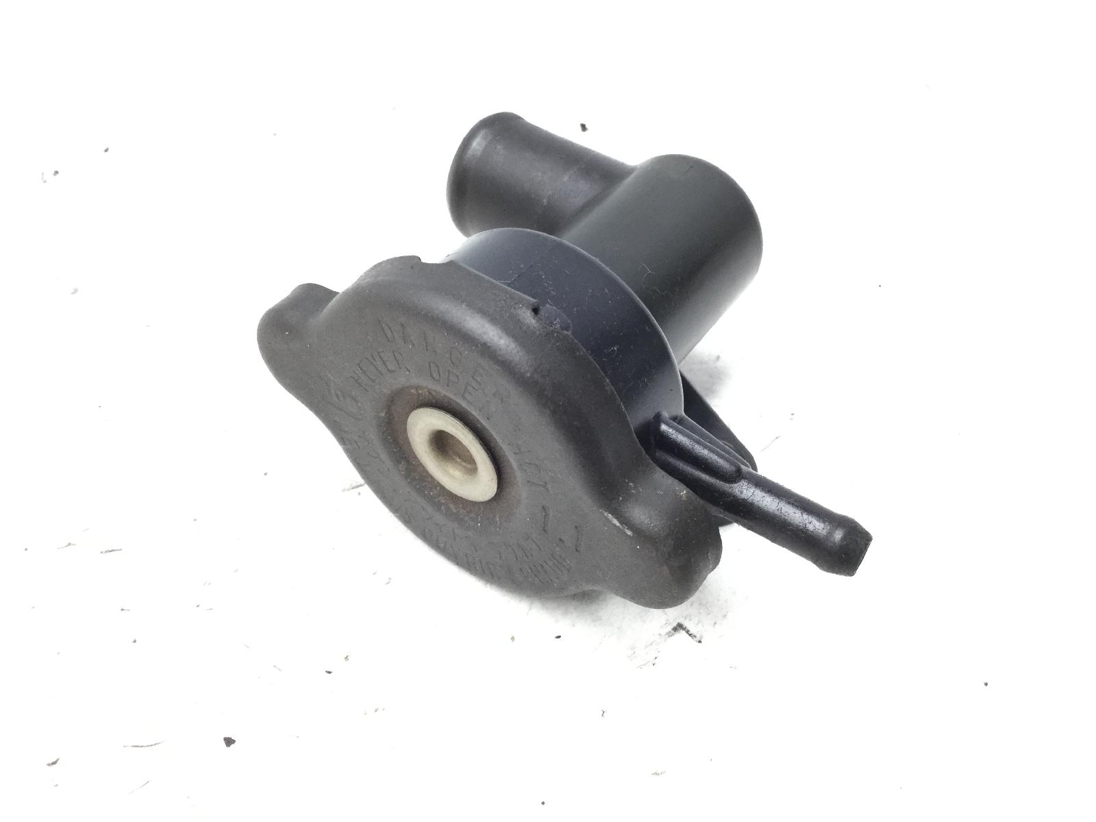 Kawasaki kle 500 tappo bocchettone radiatore 2001 2002 le500aaa