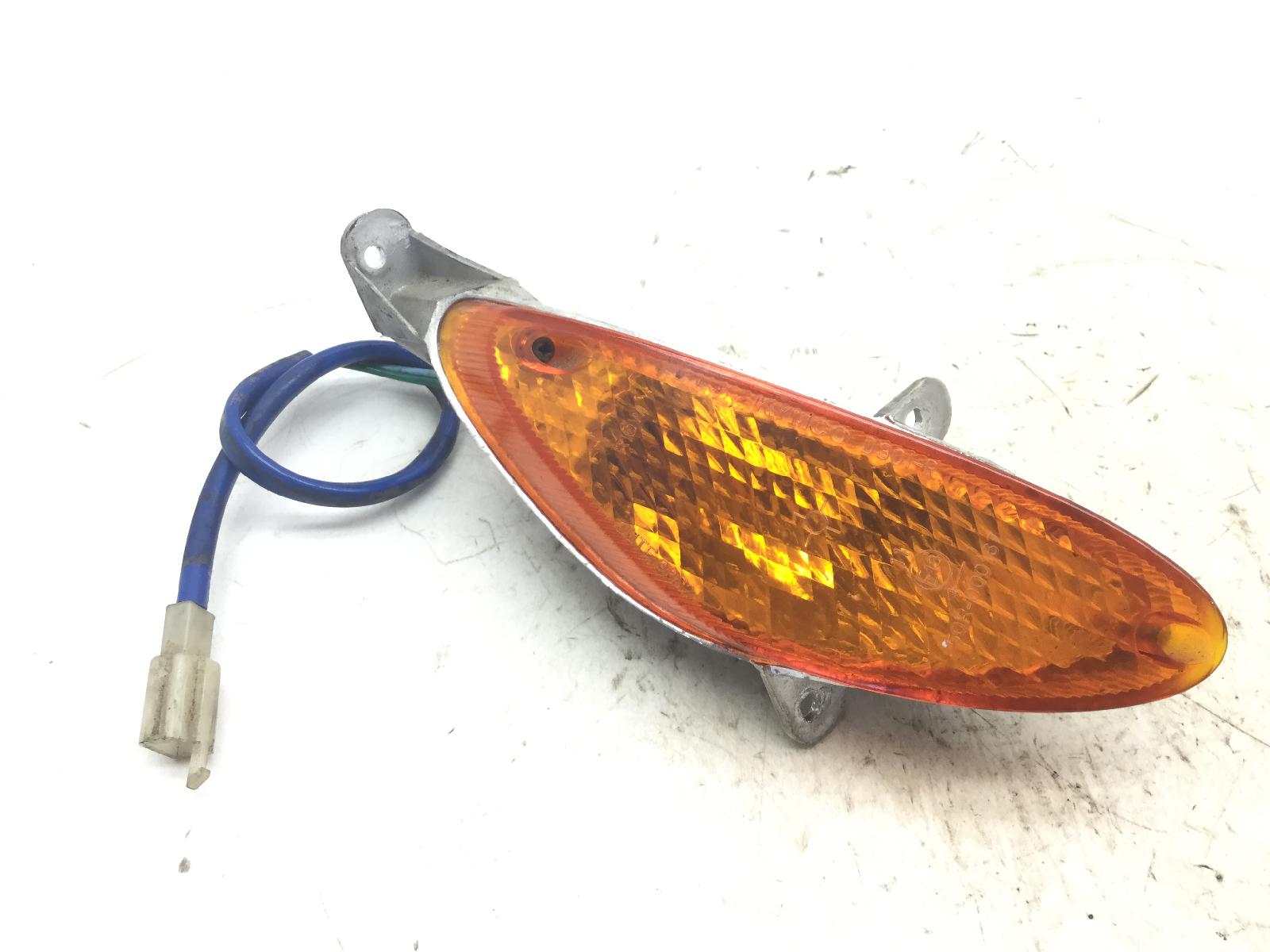 Kymco filly 50 freccia anteriore destra lampeggiatore indicatore 1998 2000 sd10ac