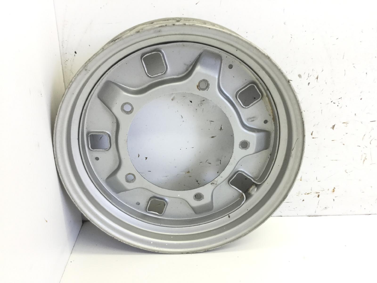Piaggio scatto 50 cerchio ruota anteriore o posteriore 10 x 2.15 1992 1993 tvp1t
