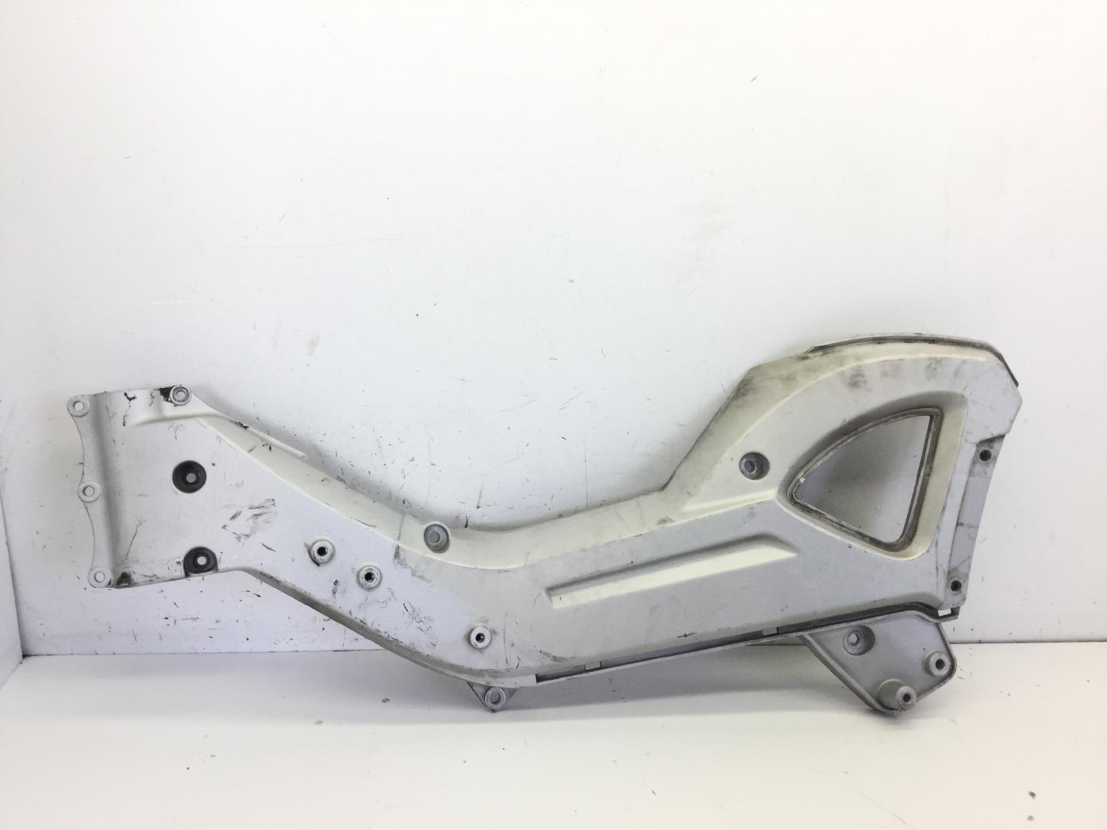 Malaguti spidermax gt euro 3 500 staffa sinistra supporto telaio 2006 2007 7101b271