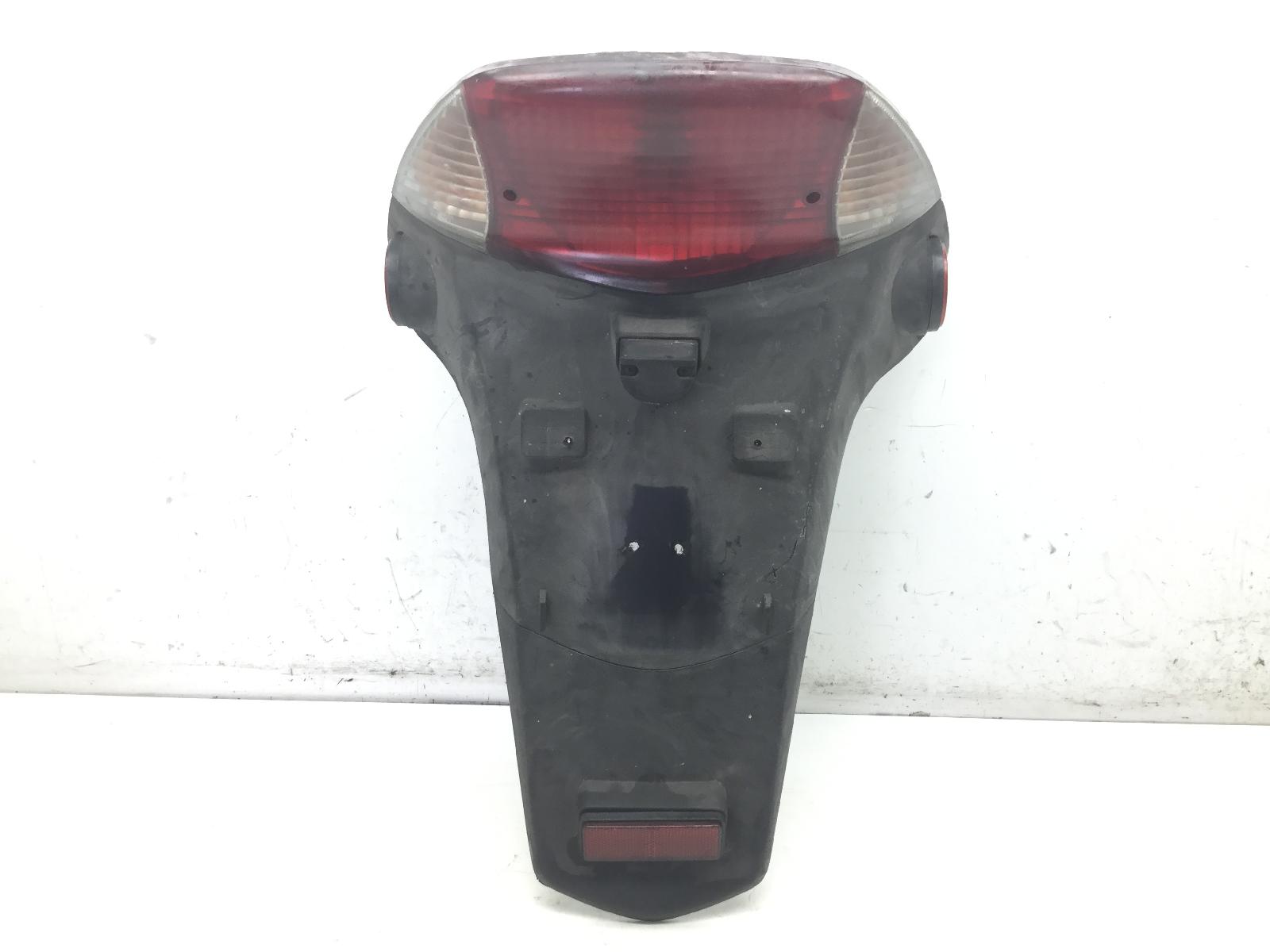 Kymco b&w bet win 2t e3 50 faro fanale posteriore frecce parafango 2003 2003 s8001