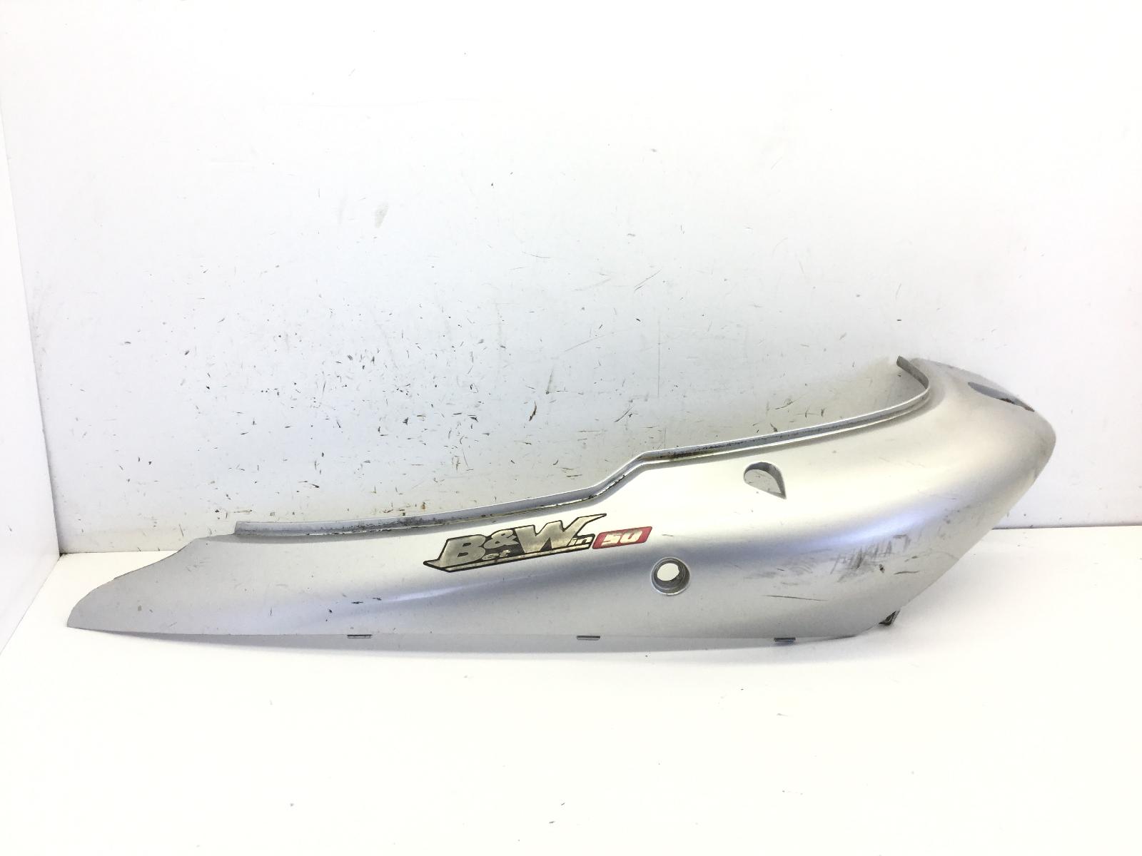 Kymco b&w bet win 2t e3 50 carena fiancata posteriore sx - crepe e rotture 2003 2003 s8001