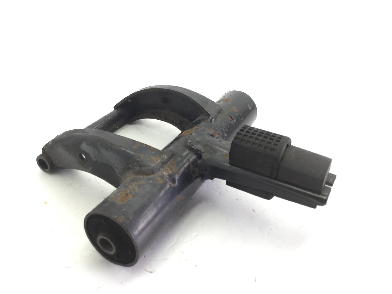 Piaggio sfera 80 staffa supporto motore 1993 1993 ns81t