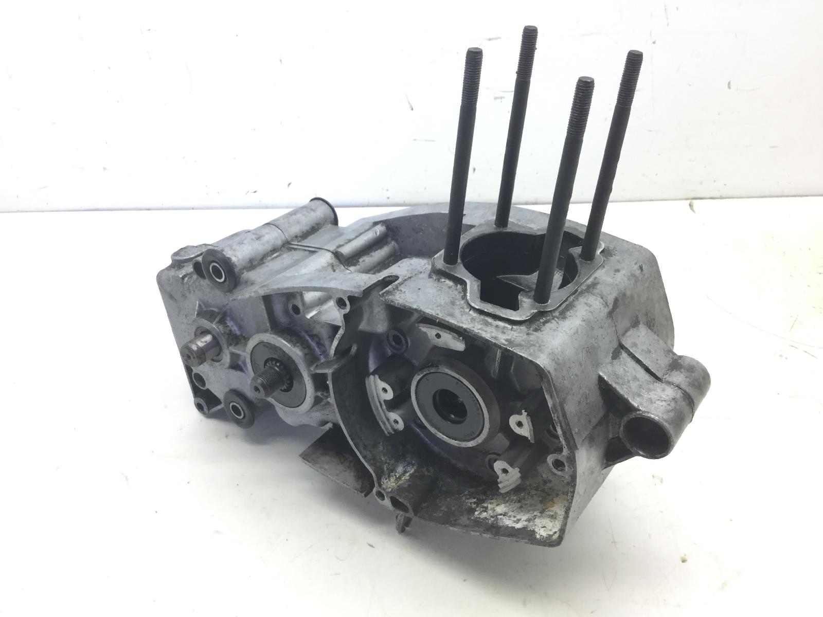 Garelli gulp epoca 50 carter motore con ingranaggi mod: 8663 1979 1980 dgm86590m