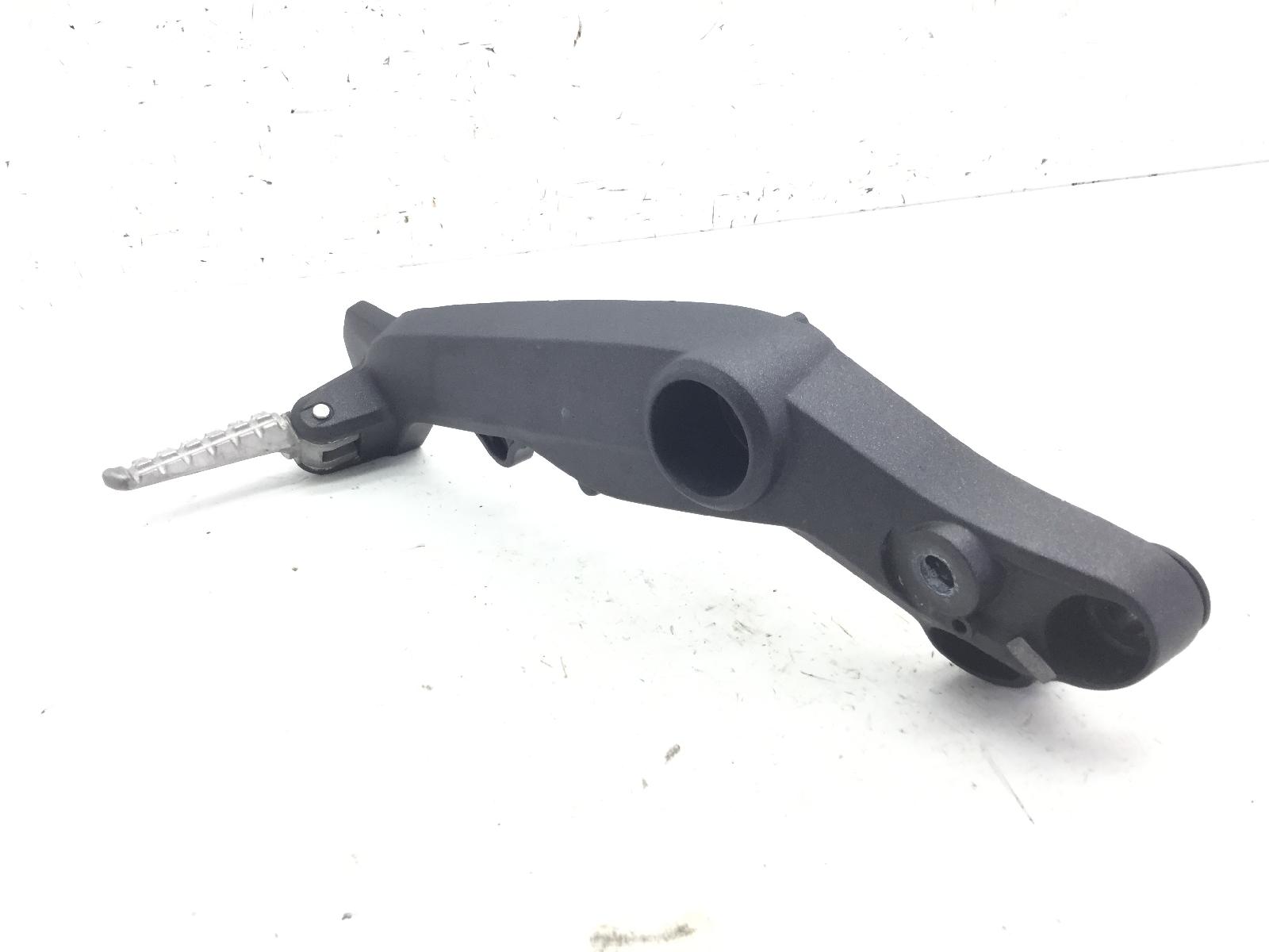 Ducati monster 797 803 pedana posteriore destra e supporto - attacco rotto 2017 2017 zdmmd00aahb