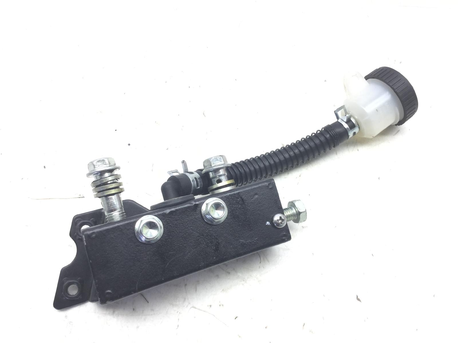 Keeway rkf 125 ripartitore sdoppiatore freno con vaschetta olio 2020 2020 lbbu32011lbb