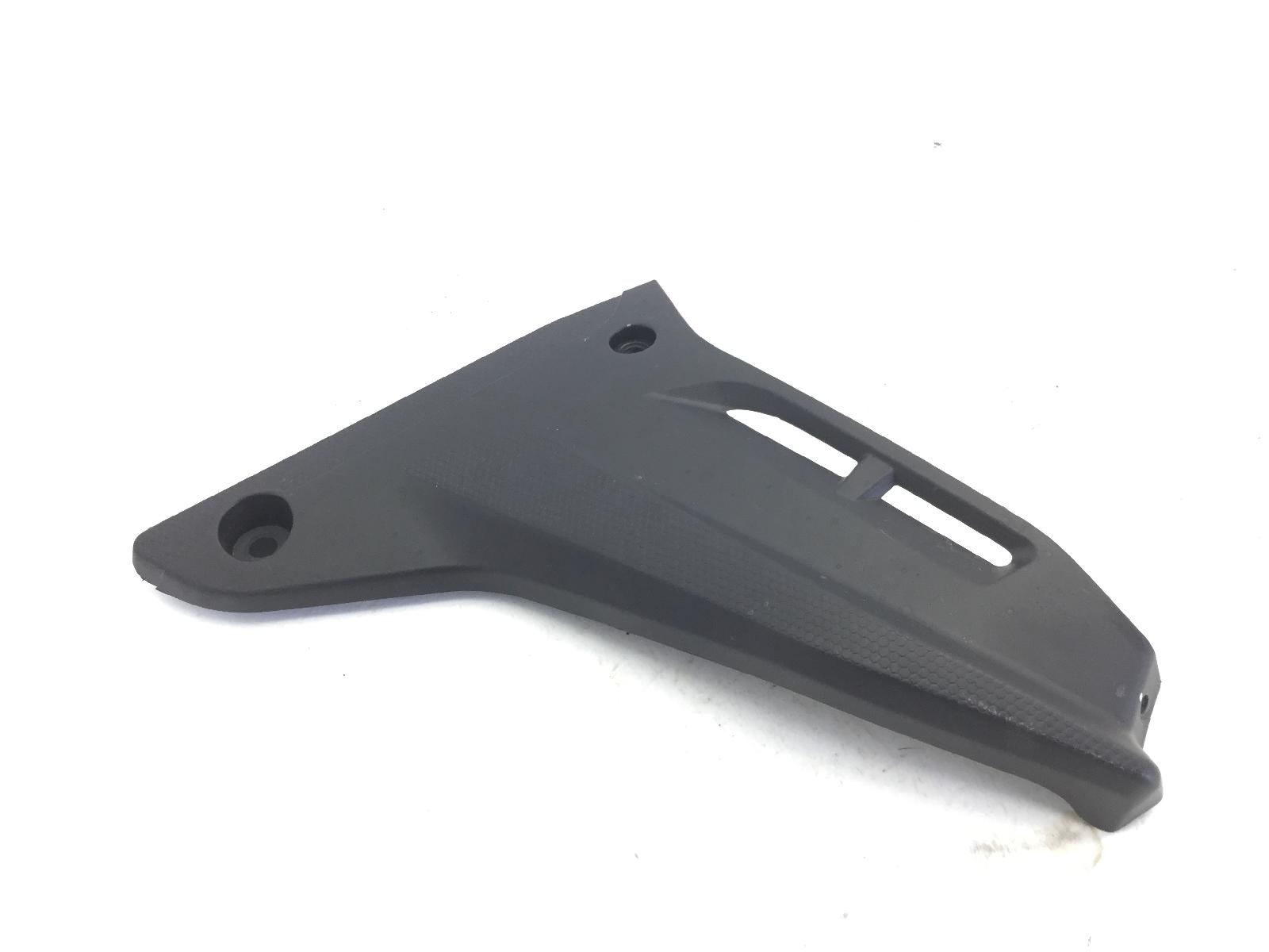 Keeway rkf 125 carena coperchio anteriore inferiore destro 2020 2020 lbbu32011lbb