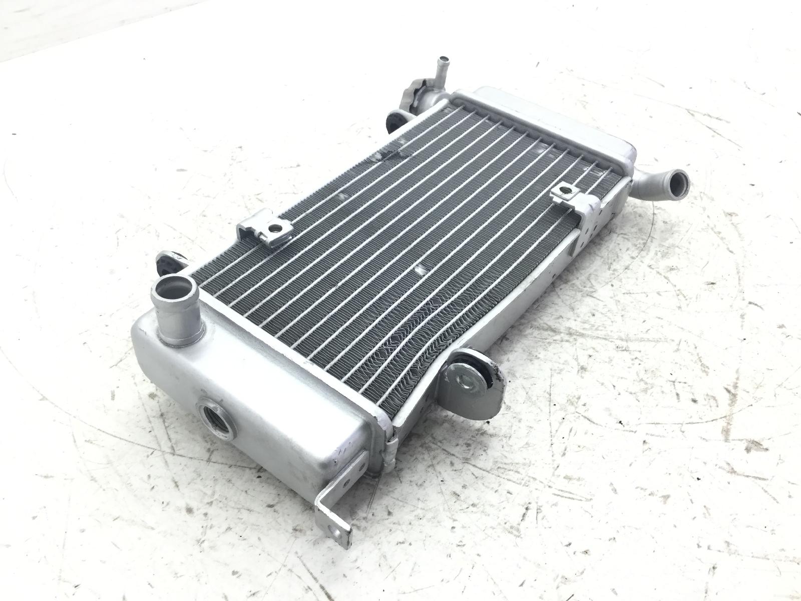 Keeway rkf 125 radiatore acqua liquido raffreddamento leggermente deformato 2020 2020 lbbu32014lbb