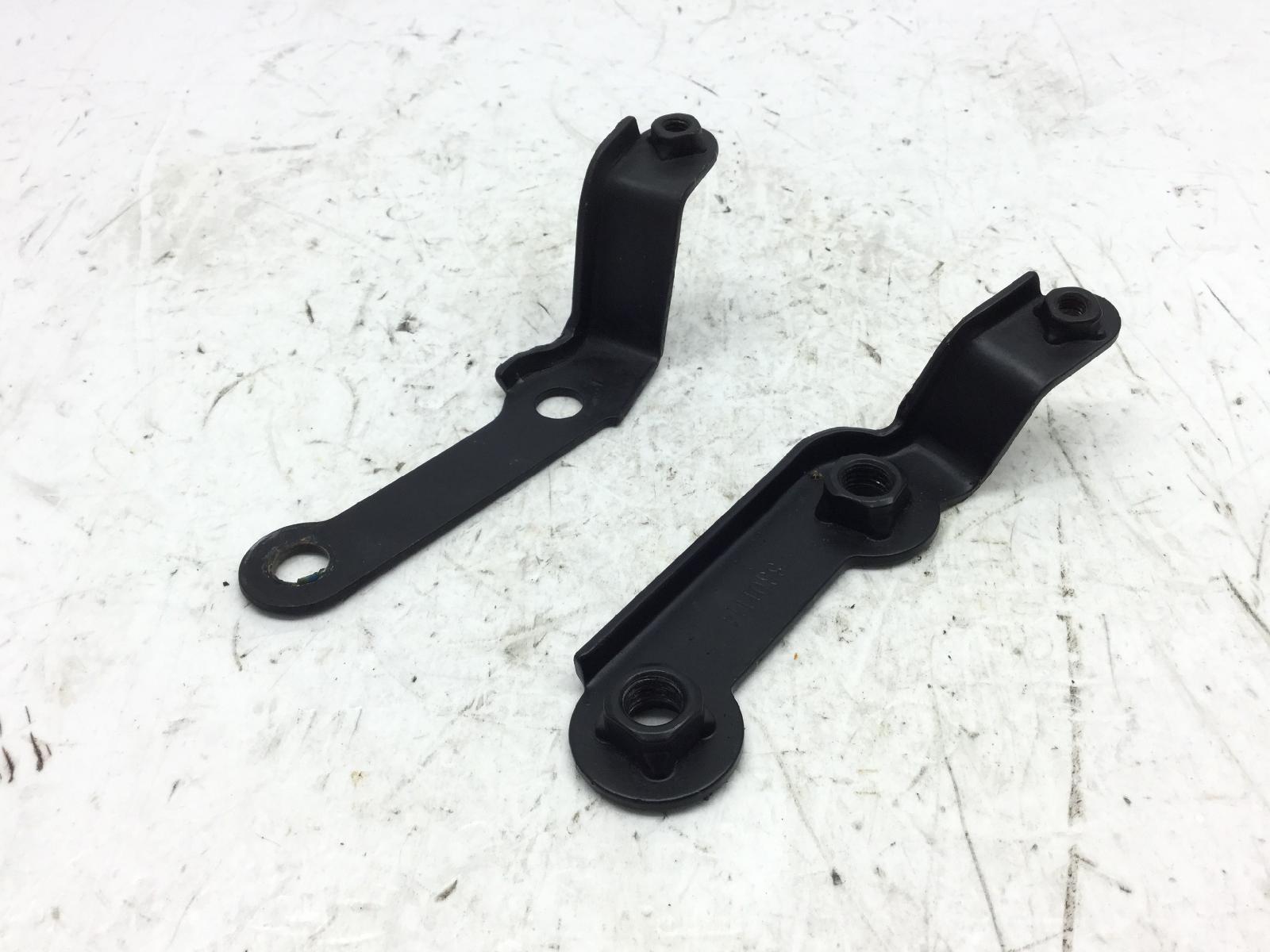 Keeway rkf 125 coppia staffe esterne supporto parafango anteriore 2020 2020 lbbu32011lbb