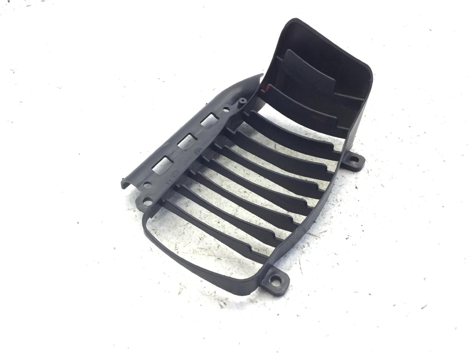 Piaggio vespa gts 250 carena griglia radiatore sinistro 2005 2014 zapm4510000031287