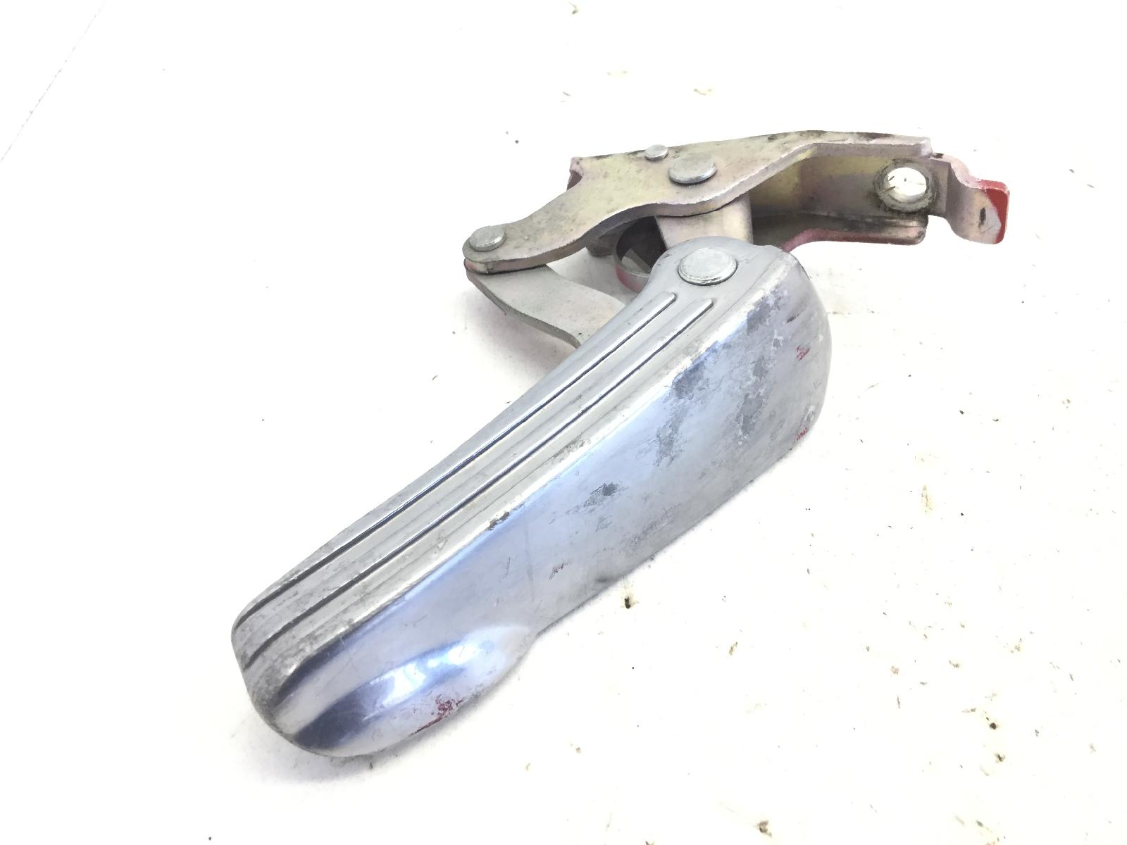Piaggio vespa gts 250 pedana posteriore poggiapiede destra e supporto 2005 2014 zapm4510000031287
