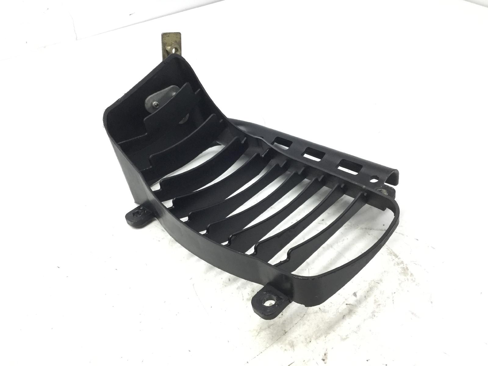 Piaggio vespa gts 250 carena coperchio griglia radiatore destro 2005 2014 m45100