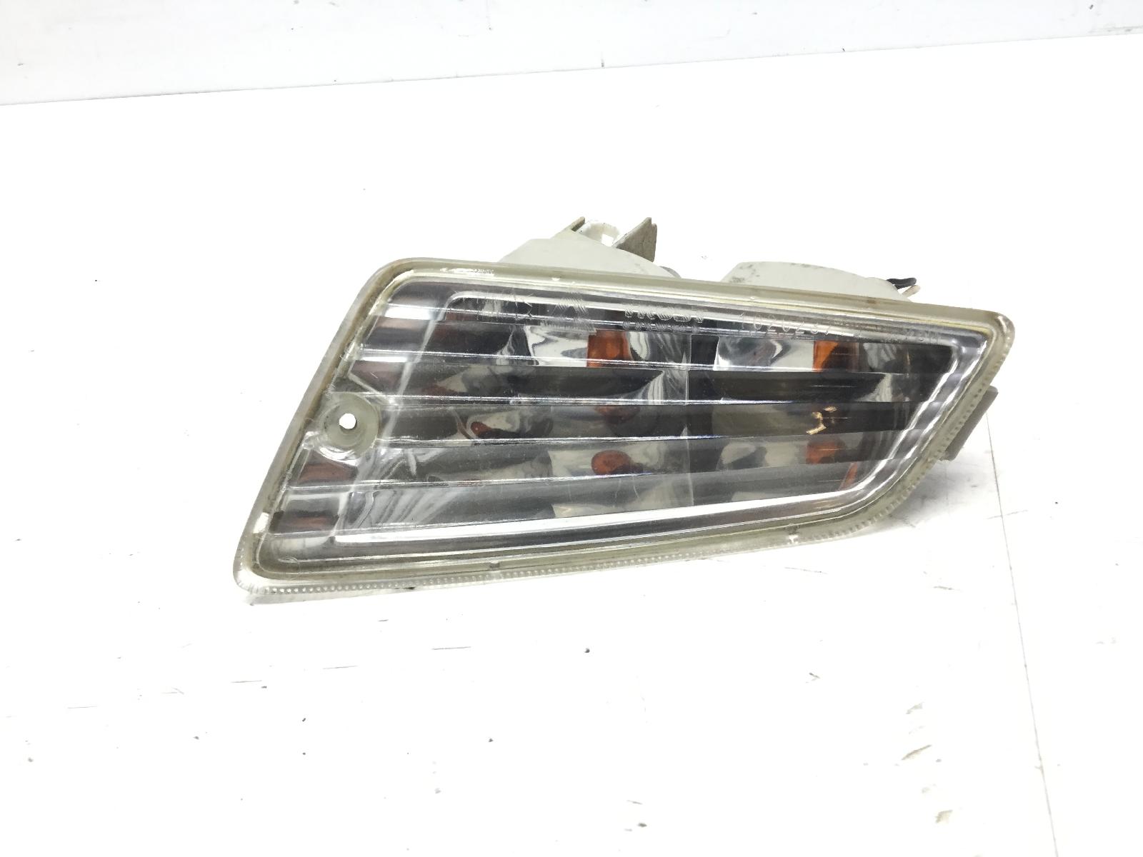 Piaggio vespa gts 250 freccia anteriore destra 2005 2014 m45100