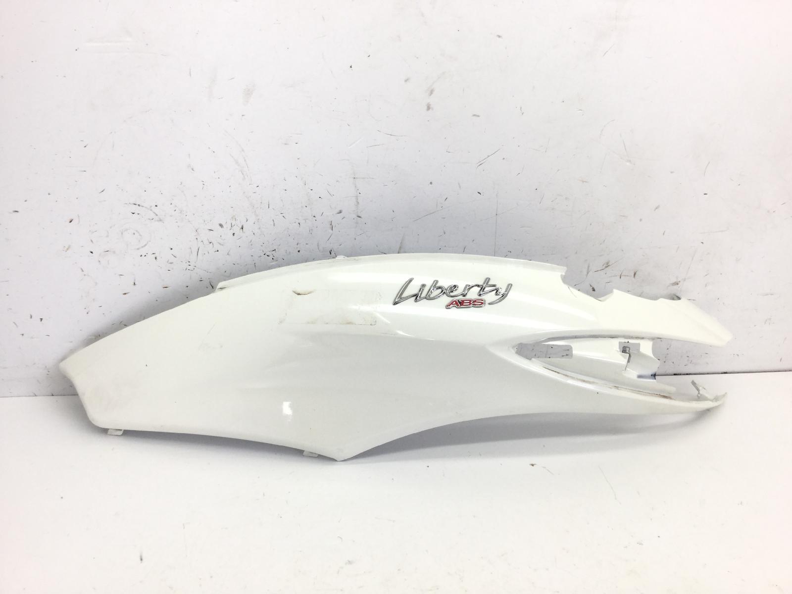 Piaggio liberty iget 3v ie 150 carena fiancata posteriore sinistra - crepa 2015 2019 rp8ma4200jv