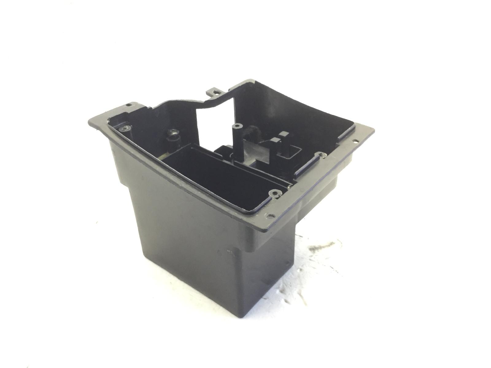 Garelli ciclone 2 4t 50 carena scatola vano supporto batteria 2010 2010 lp5tcb00690200627