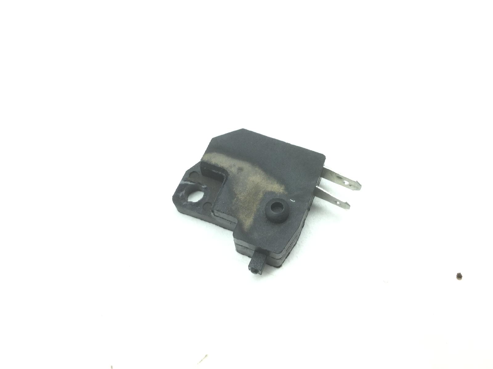 Sym fiddle iii 50 sensore micro stop pompa freno anteriore destra 2014 2018 lxmxaa101fx