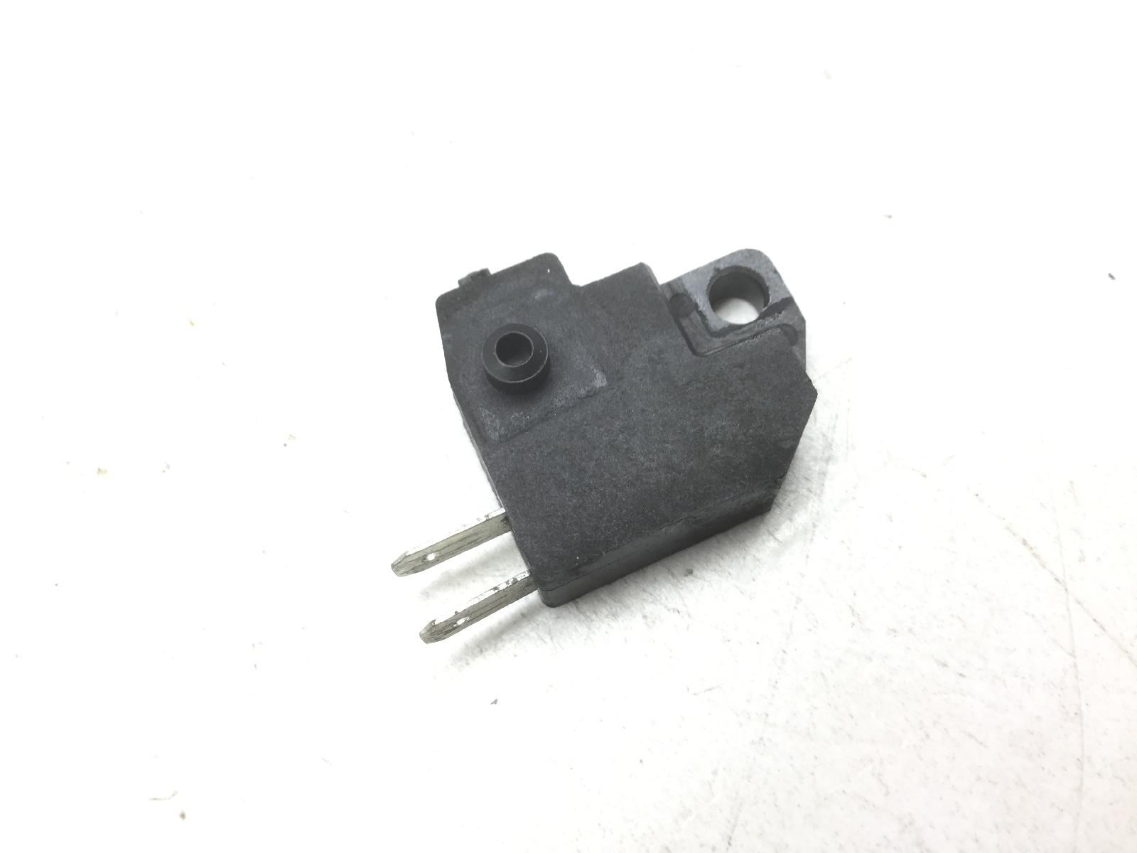 Sym jet 4 r 2t 50 sensore micro stop pompa freno anteriore destra 2011 2011 lxm0da101cx