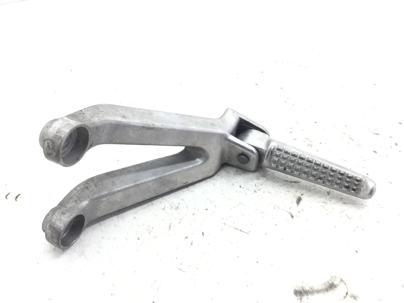 Honda cbr rr 919 900 pedana posteriore poggiapiede sinistra e supporto 1996 1997 jh2sc33a4tm