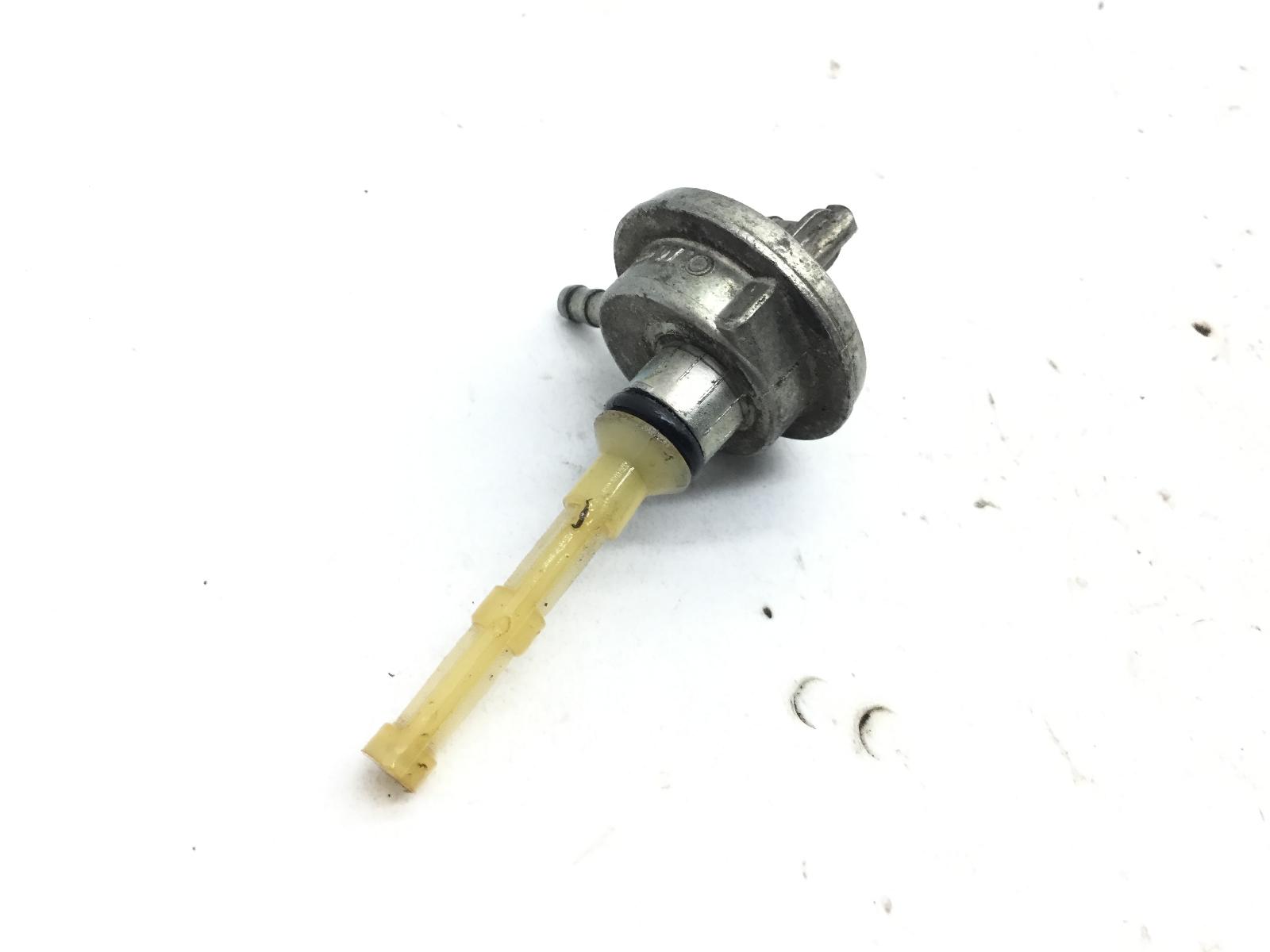 Malaguti f12 phantom 50 rubinetto serbatoio benzina carburante 2003 2004 460000