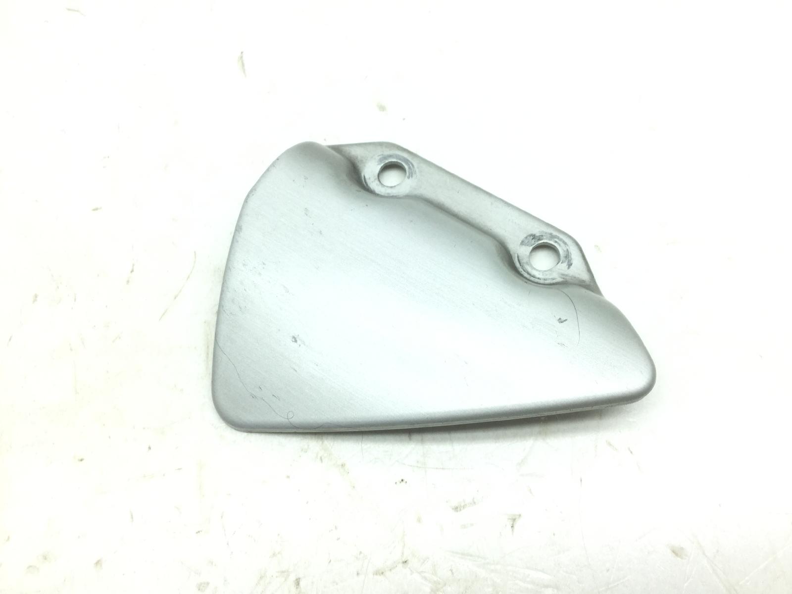 Bmw r 1200 gs 1170 protezione coperchio pompa freno posteriore 2008 2008 wb10380018zu53604