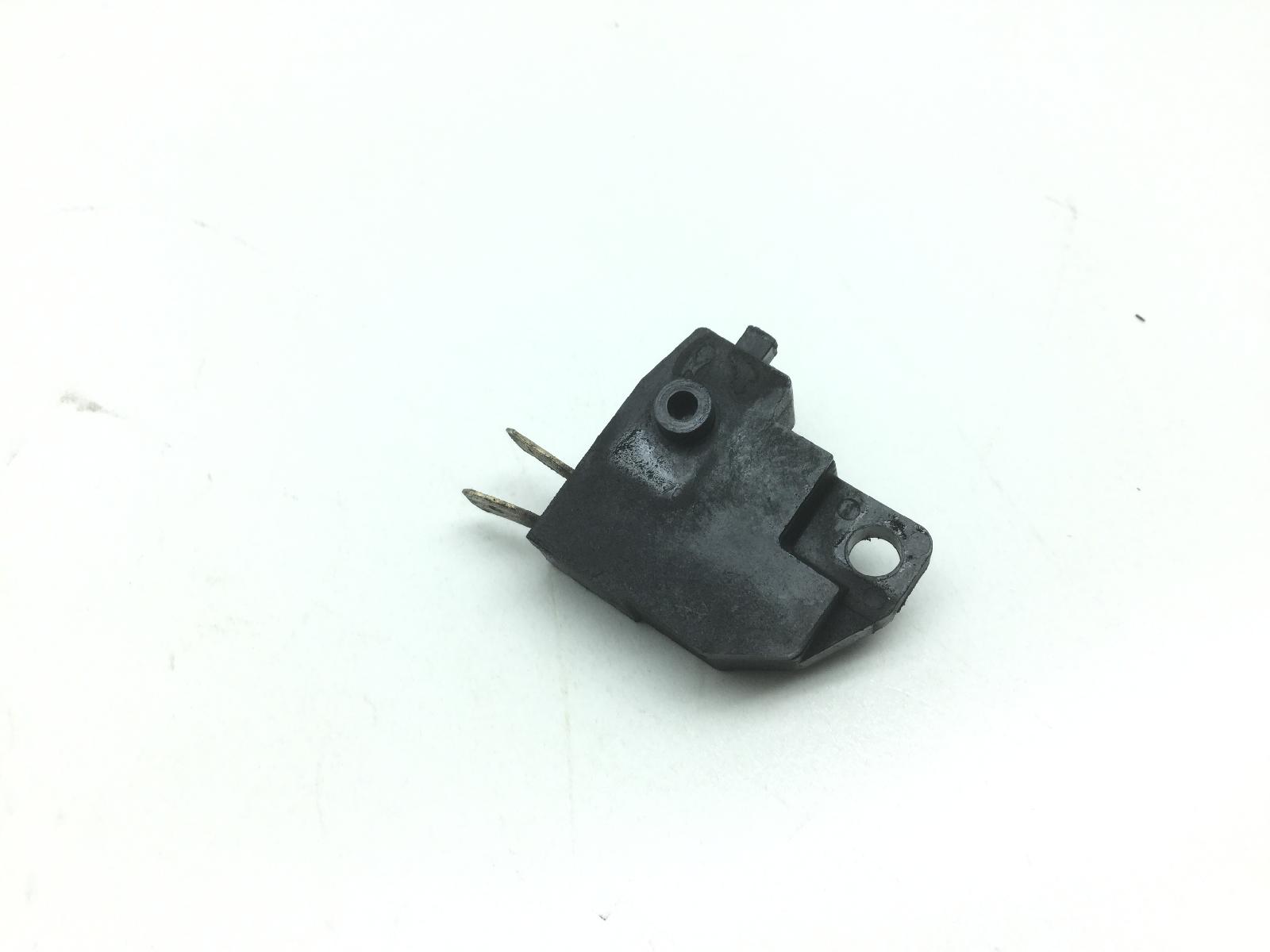 Peugeot satelis 400 sensore micro stop pompa freno anteriore destra 2007 2007 vgaj2aeaa