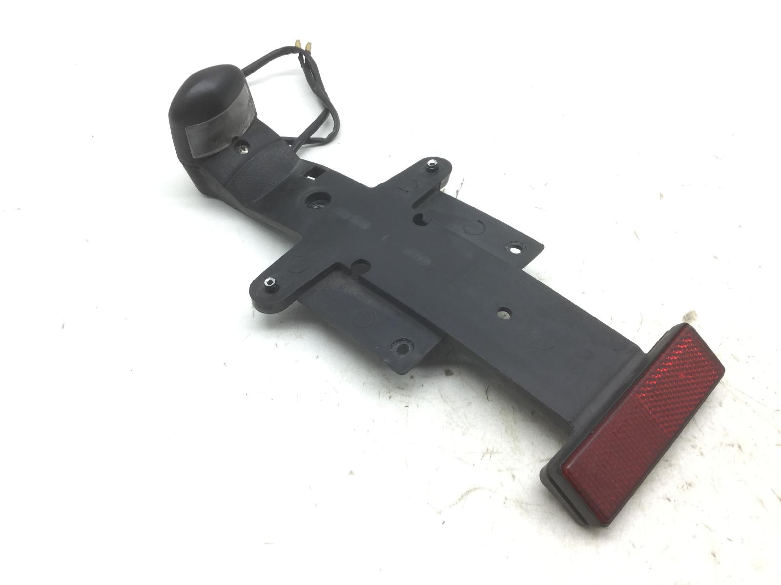 Aprilia scarabeo light ie 125 staffa supporto portatarga con luce 2011 2012 rbl00
