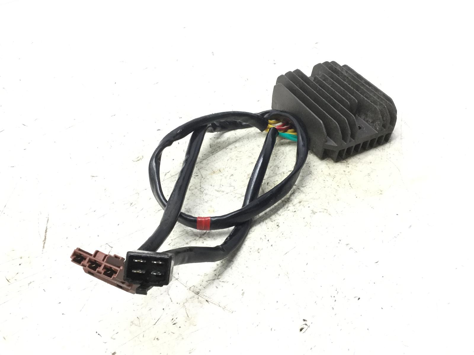 Aprilia scarabeo light ie 125 regolatore di tensione 2011 2012 rbl00