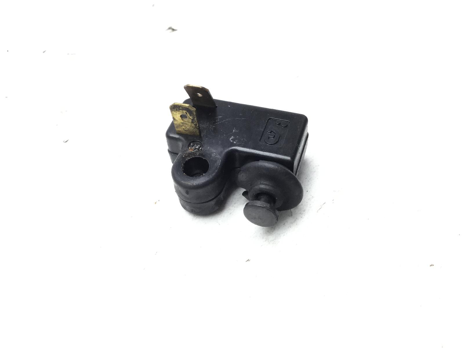 Yamaha mw tricity 125 sensore pulsante stop microstop freno posteriore 2014 2015 se782