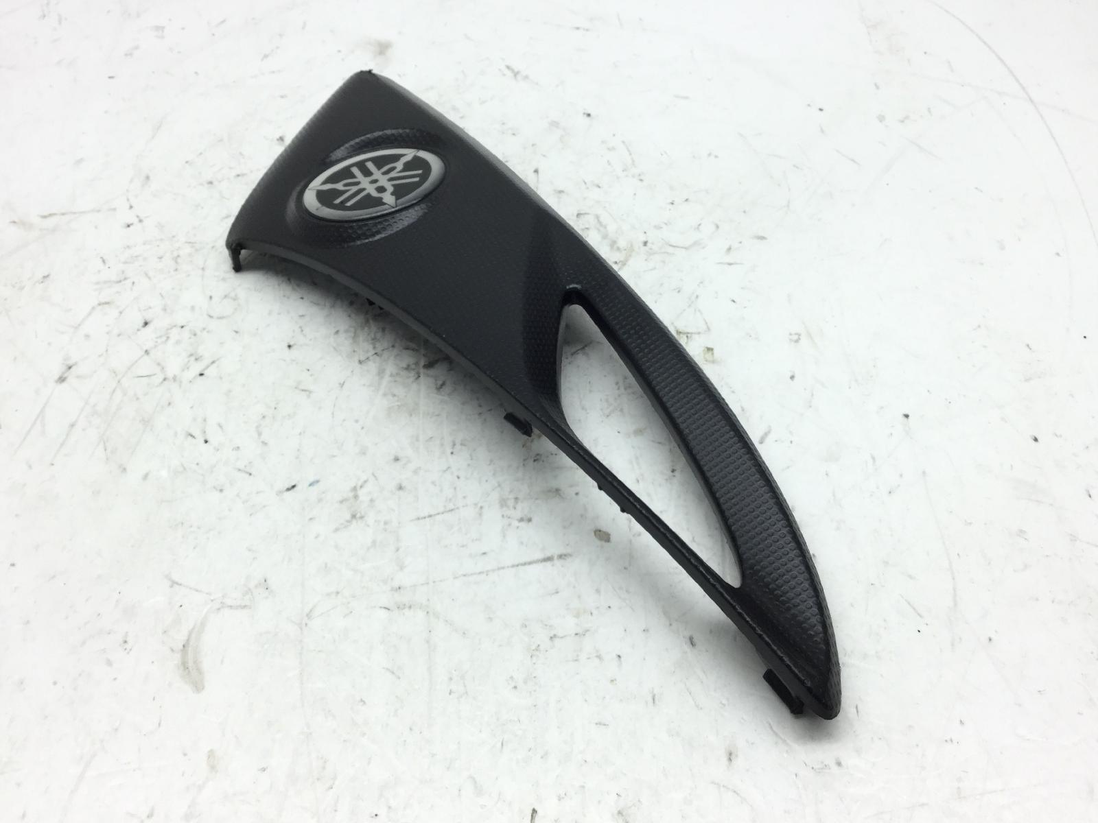 Yamaha mw tricity 125 coperchio supporto logo scudo destro 2014 2015 se782