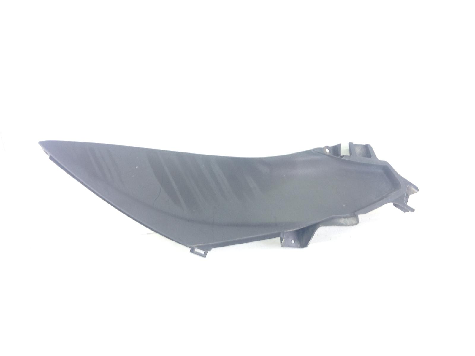Yamaha mw tricity 125 carena fianchetto pedana destro 2014 2015 se782
