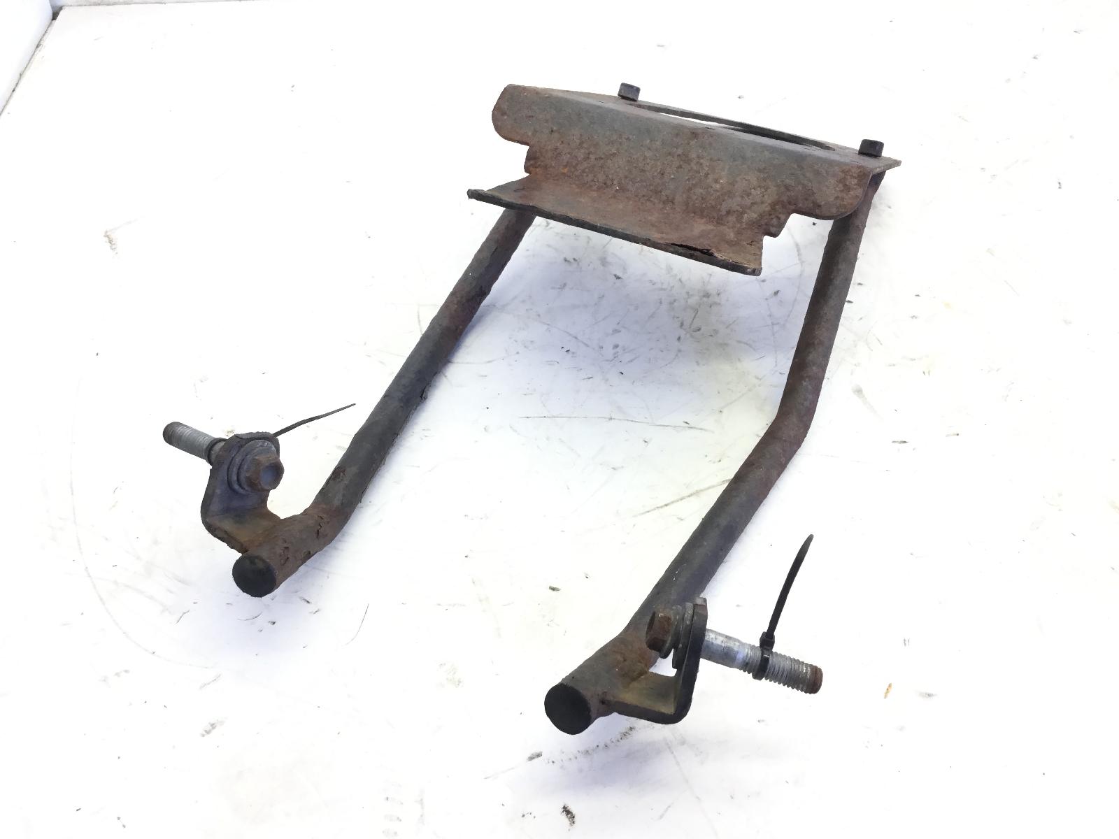 Piaggio mp3 yourban lt elr 300 staffa supporto portapacchi posteriore 2011 2016 m75100