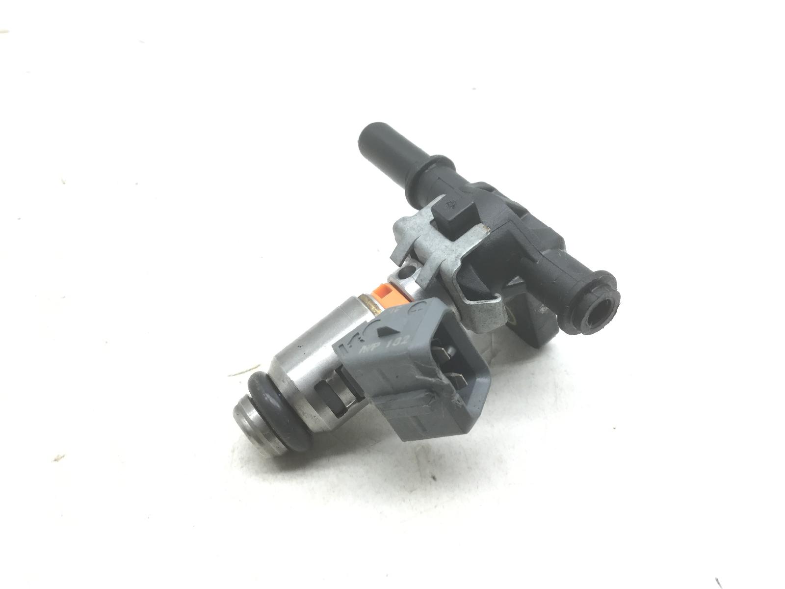 Piaggio beverly e4 abs 300 iniettore benzina carburante 2016 2020 a2100