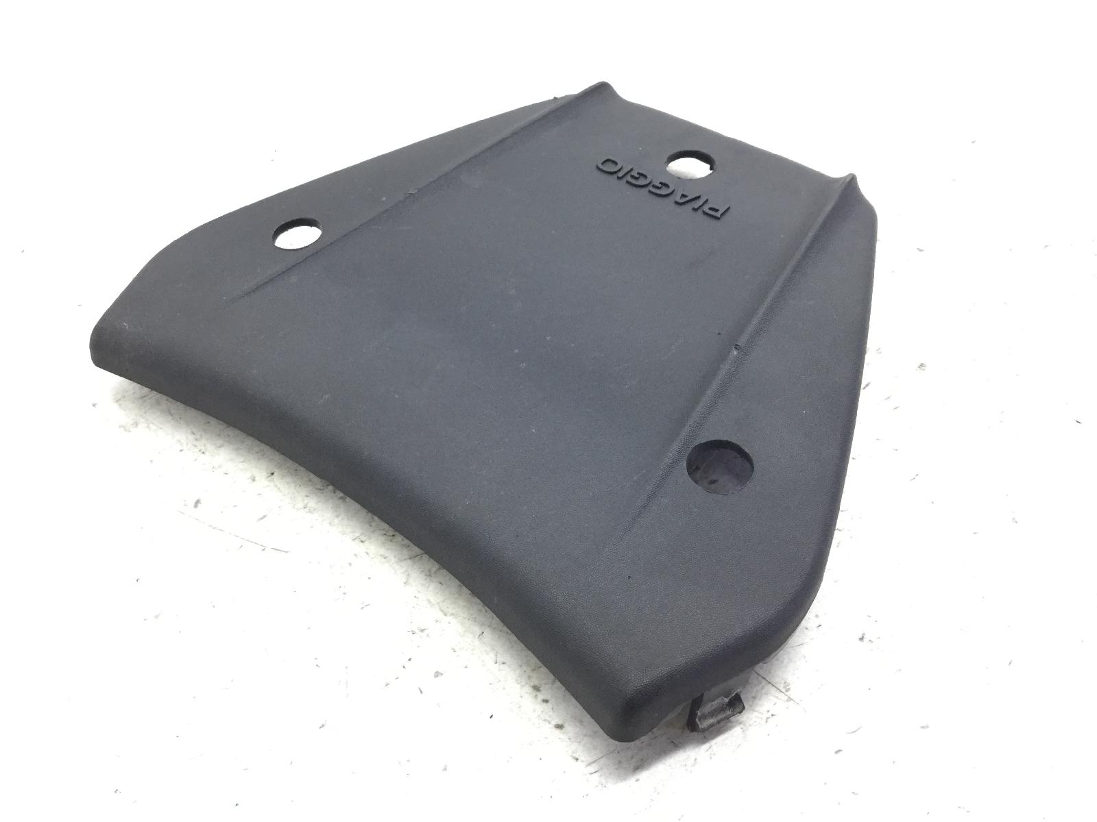 Piaggio beverly e4 abs 300 carena coperchio tappo maniglione posteriore 2016 2020 a2100