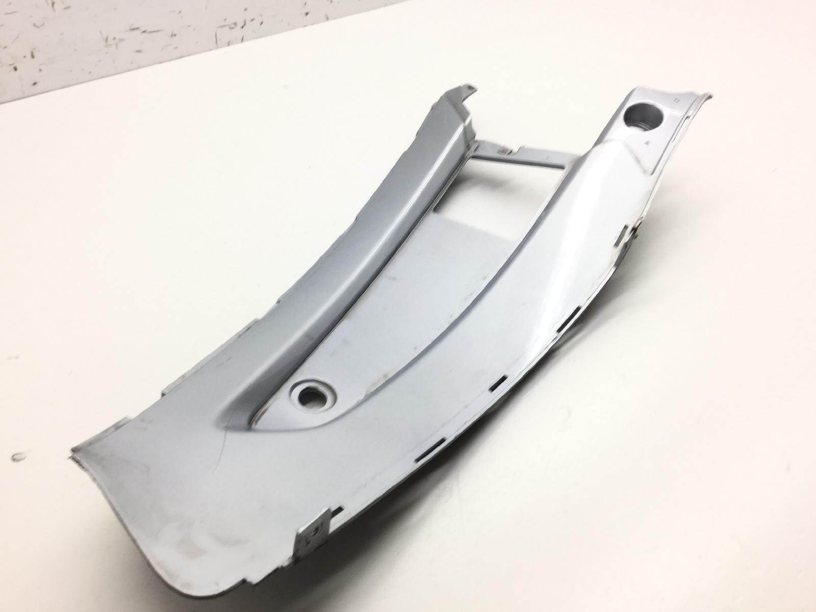Gilera nexus 250 carena fianchetto pedana destro - crepa 2006 2006 m35300