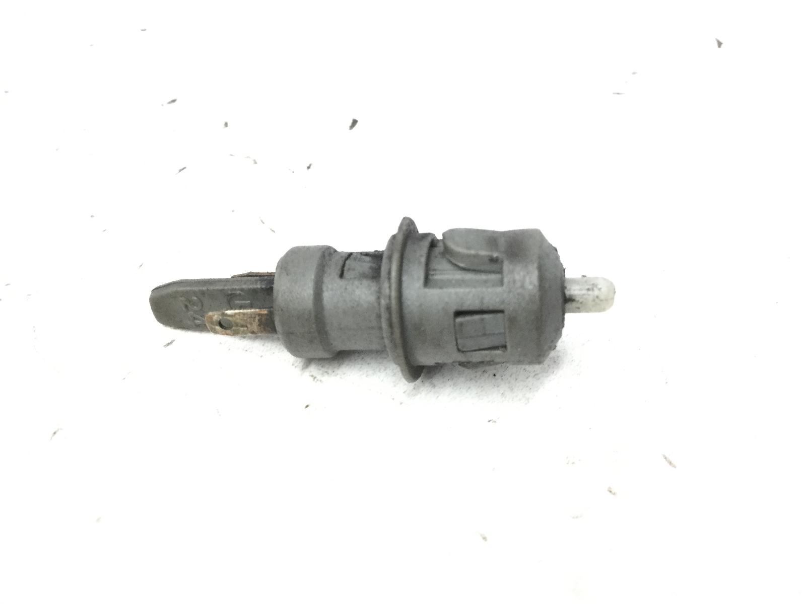 Malaguti f18 warrior 150 sensore pulsante stop microstop freno posteriore 2000 2002