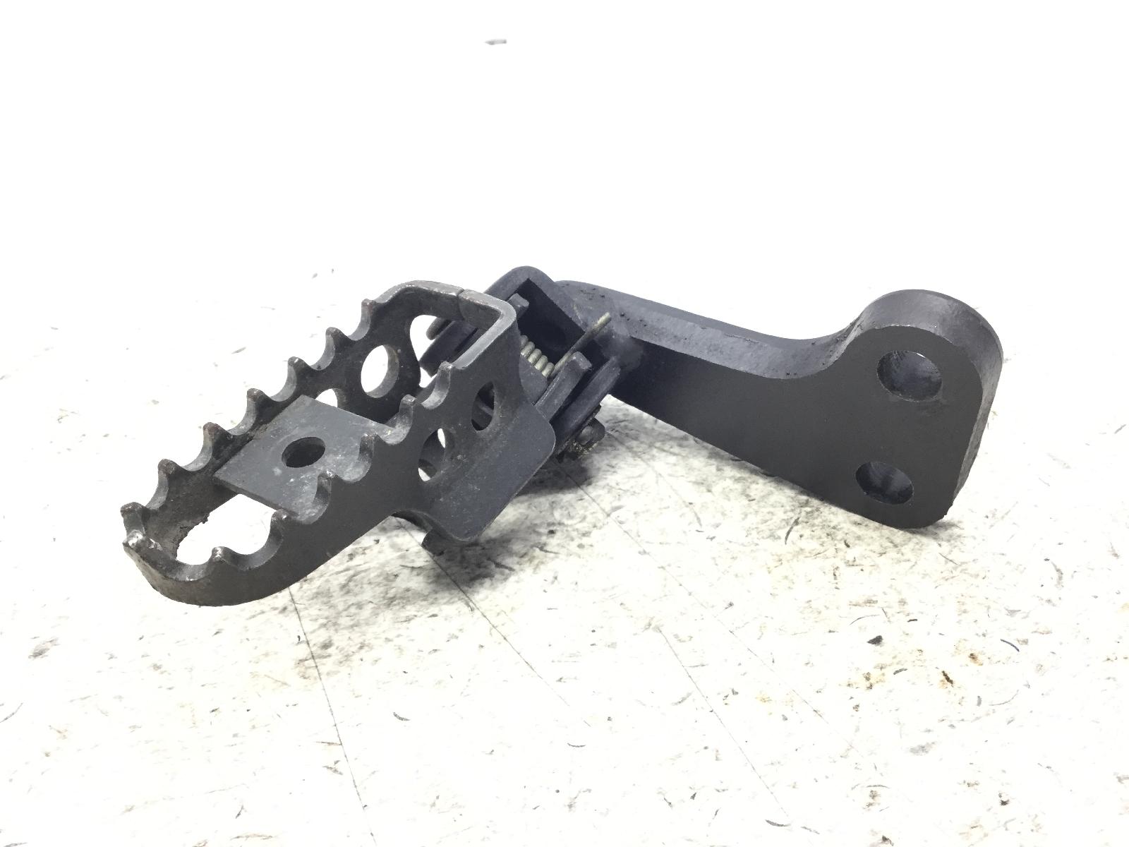Yamaha xt z tenere 660 pedana anteriore poggiapiede destra e supporto 1991 1991