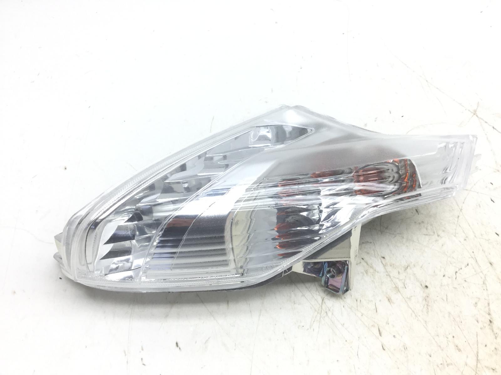 Piaggio beverly st abs km 0 350 faro fanale posteriore destro freccia 2016 2020 ma2200