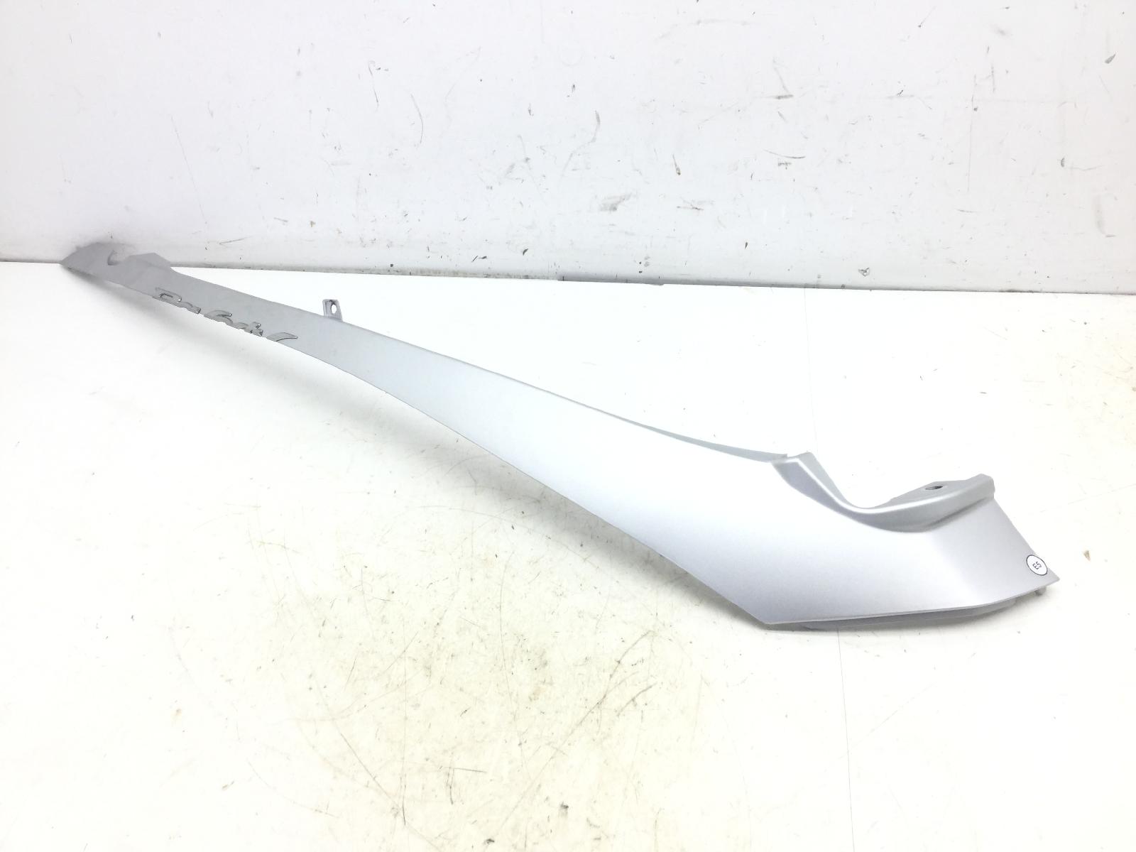 Piaggio beverly st abs km 0 350 carena fianchetto superiore destra 2016 2020 ma2200