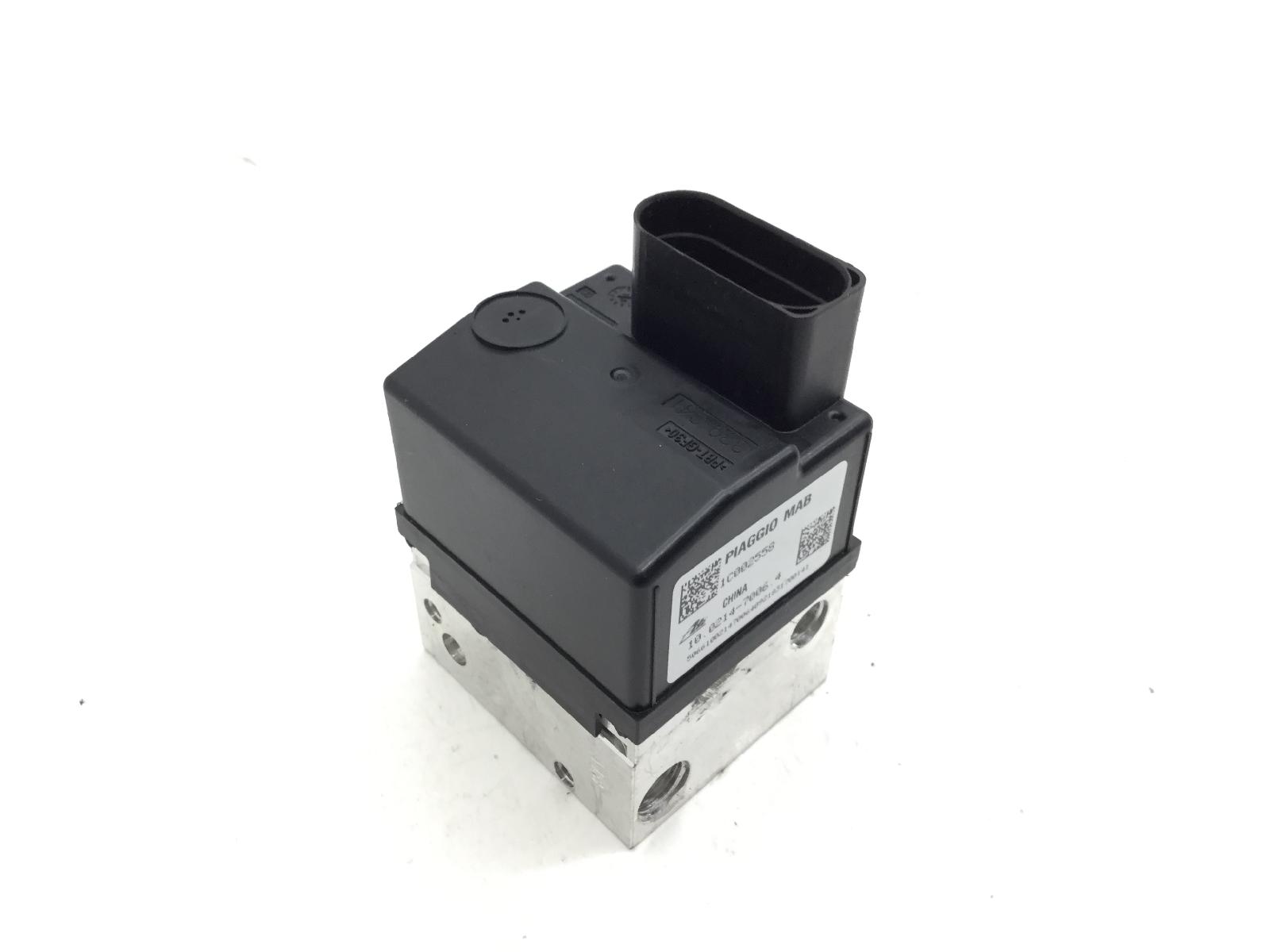 Piaggio vespa sprint iget abs km 0 125 attuatore dispositivo freno abs 2016 2020 ma1300