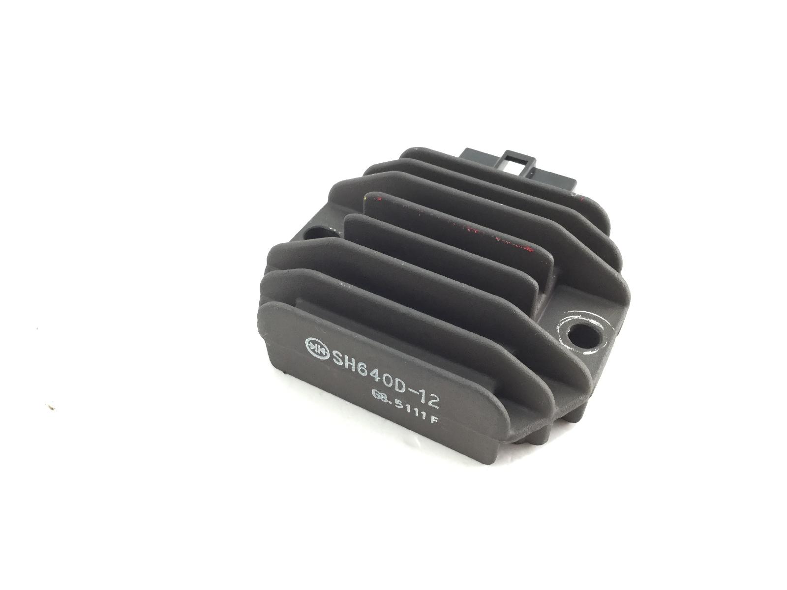Piaggio vespa sprint abs iget km 0 r 125 regolatore di tensione corrente 2016 2020 ma1300