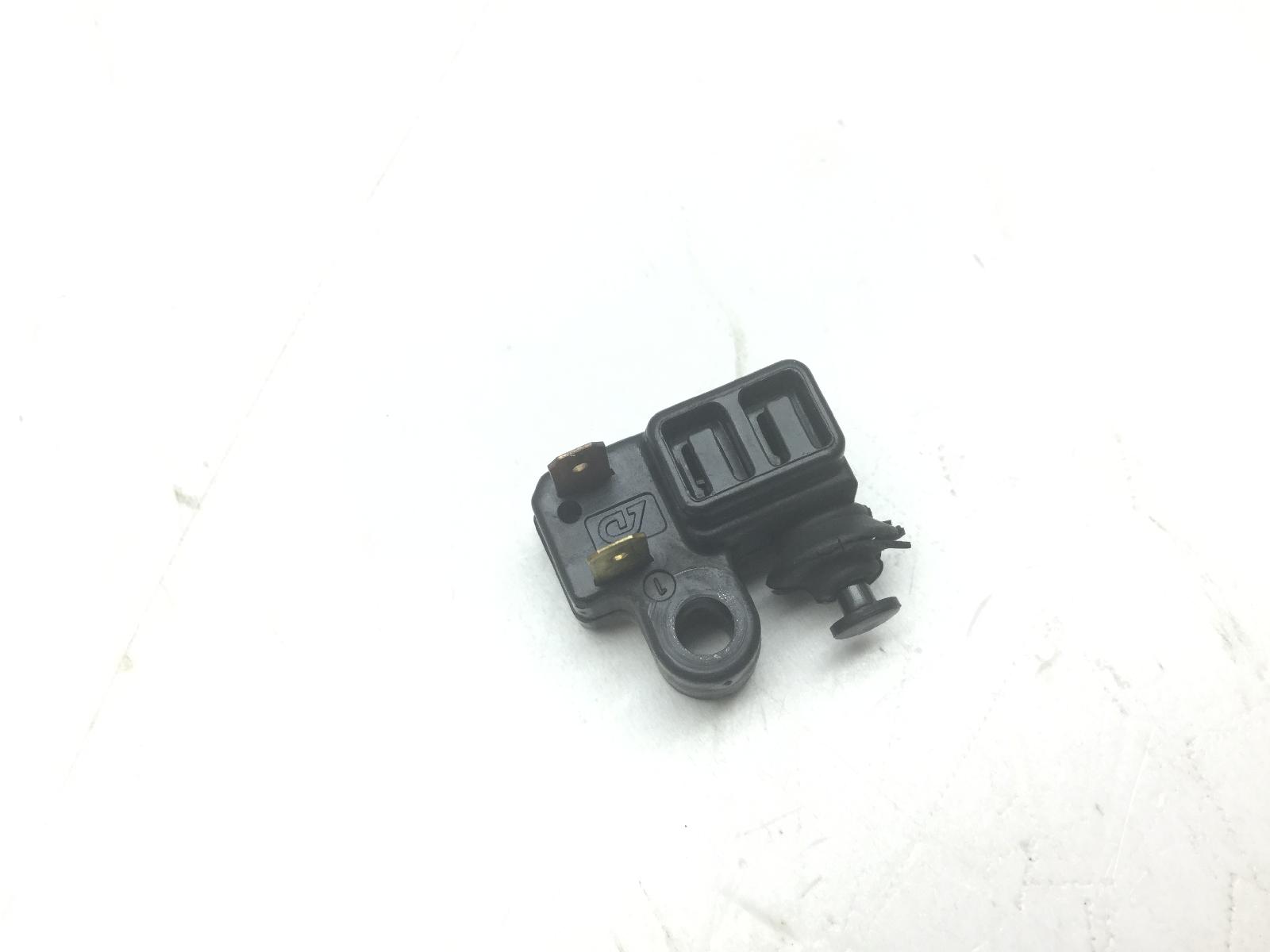 Yamaha x-max yp r 125 sensore micro stop pompa freno anteriore destra 2014 2014 se681