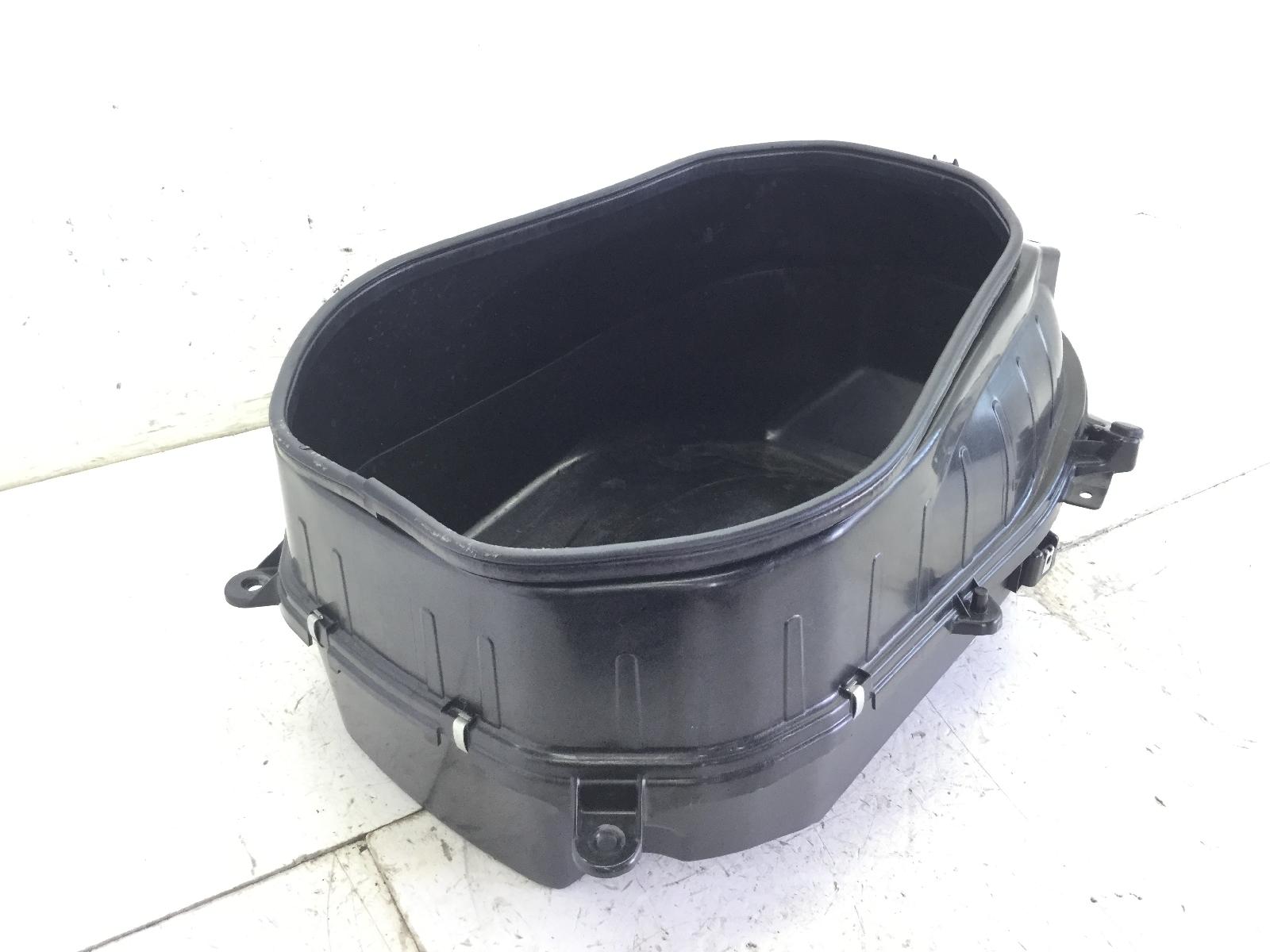 Suzuki burgman an l8 400 carena vano sottosella 2018 2018 du11a