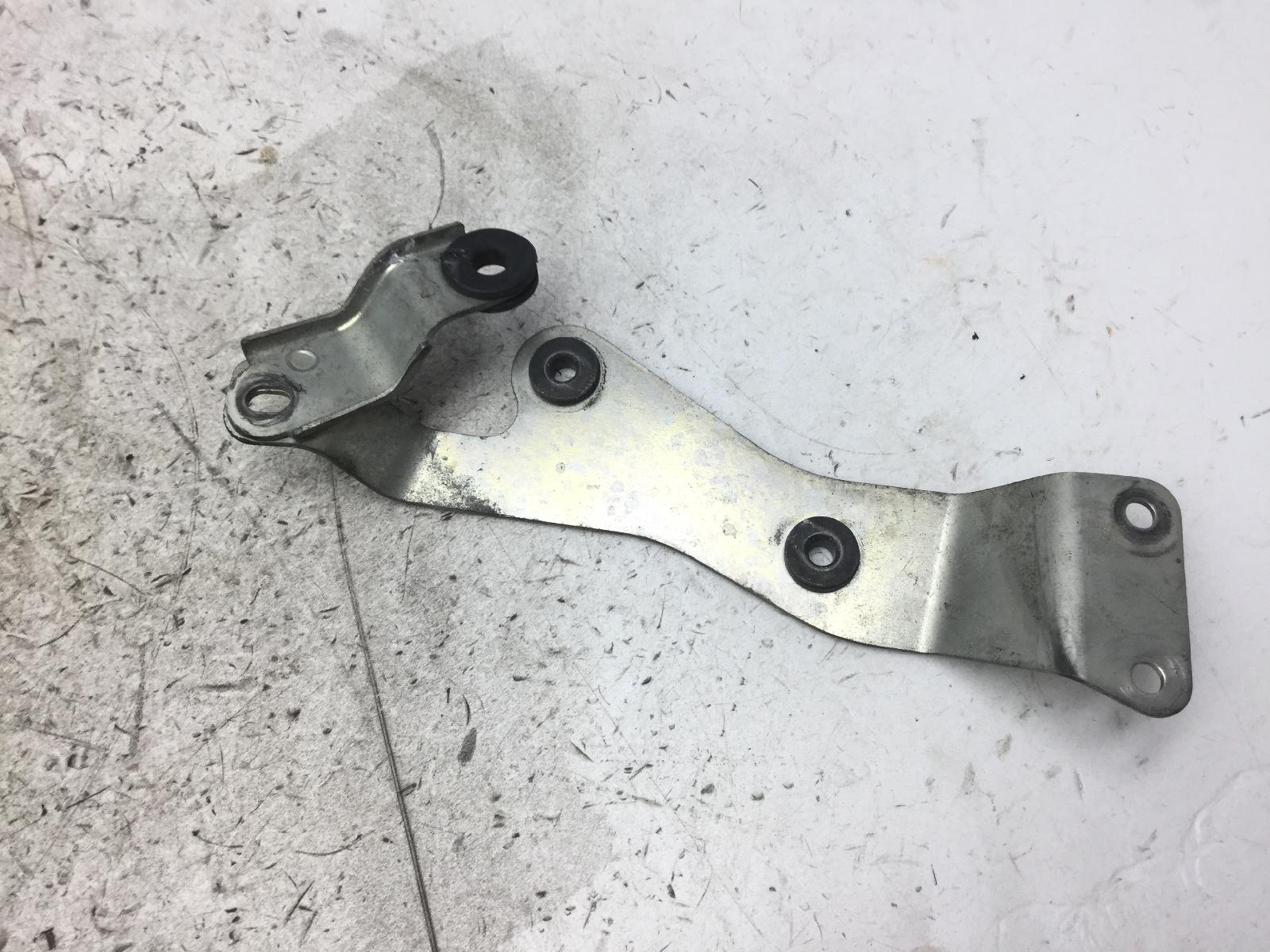 Suzuki gsx-r l1 600 piastra supporto regolatore di tensione 2011 2011 c3111