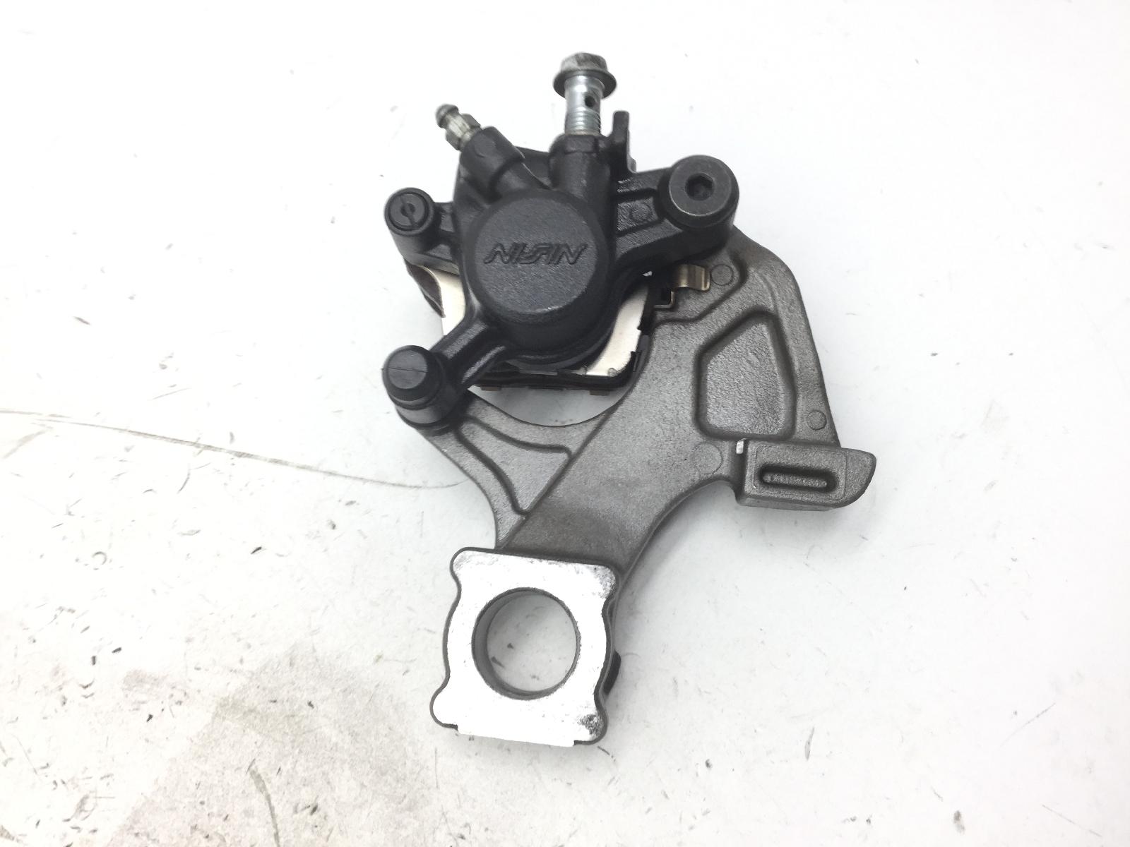 Suzuki gsx-r l1 600 pinza freno posteriore con supporto 2011 2011 c3111