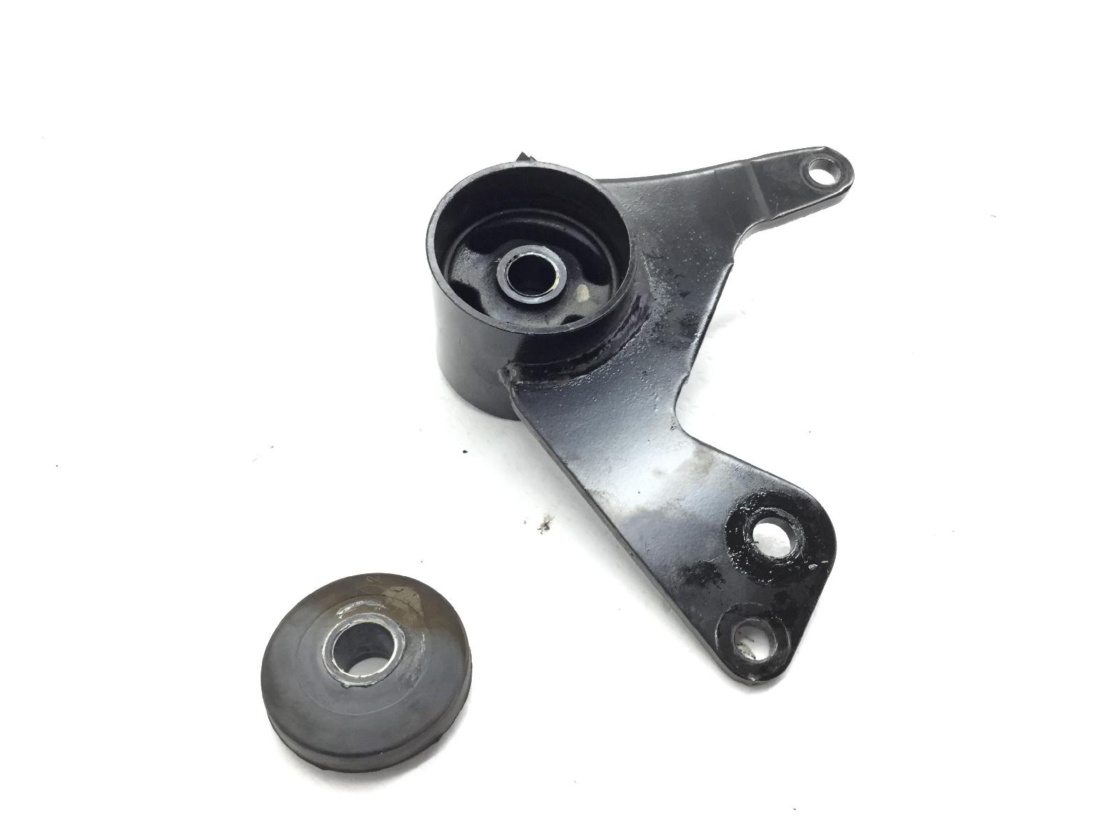 Piaggio vespa gts ie abs km zero 300 supporto silent block staffa motore 2016 2018 ma3300+-+ma5200